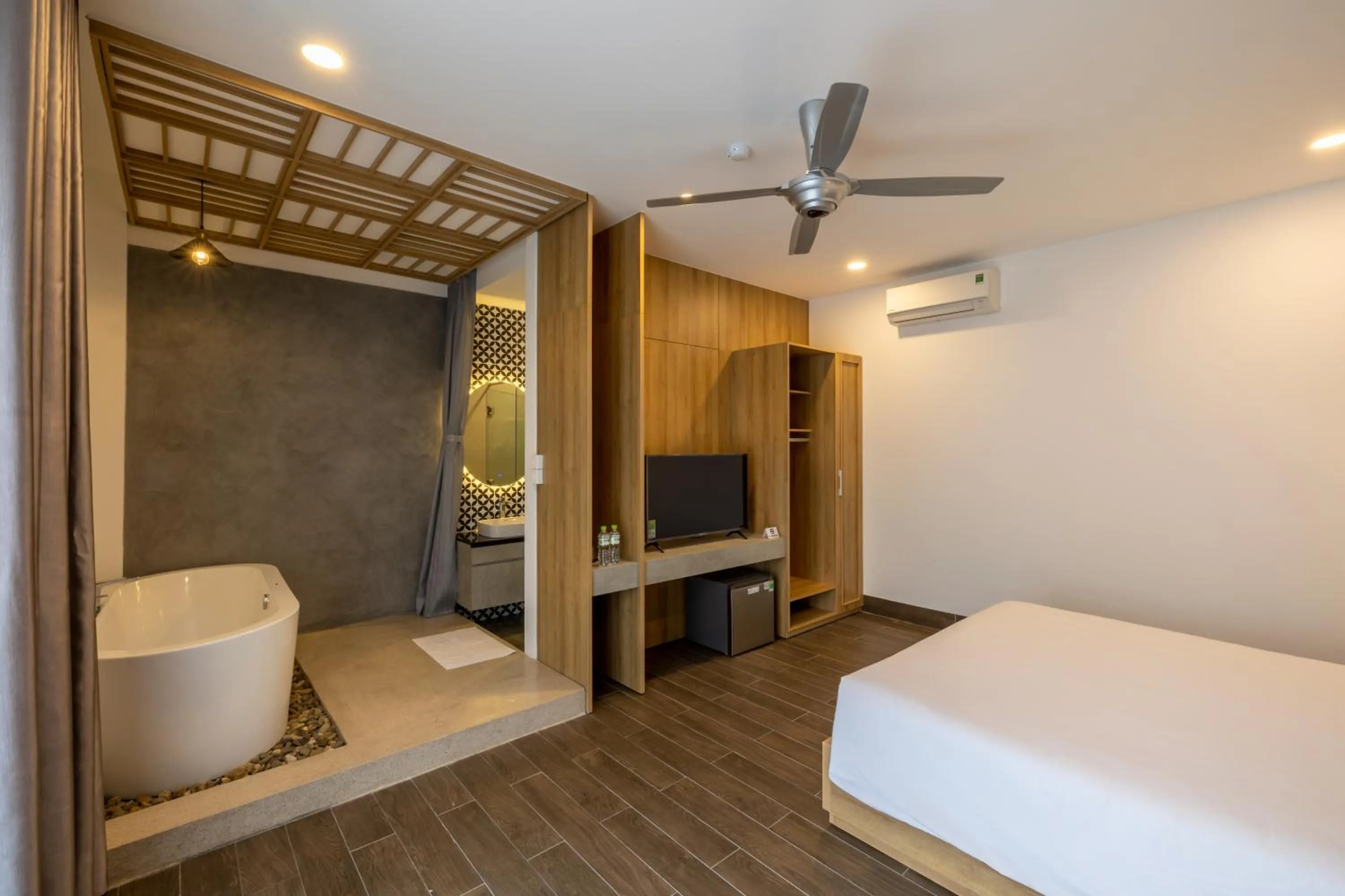 Bed in Moon Sun Boutique Villa Hotel