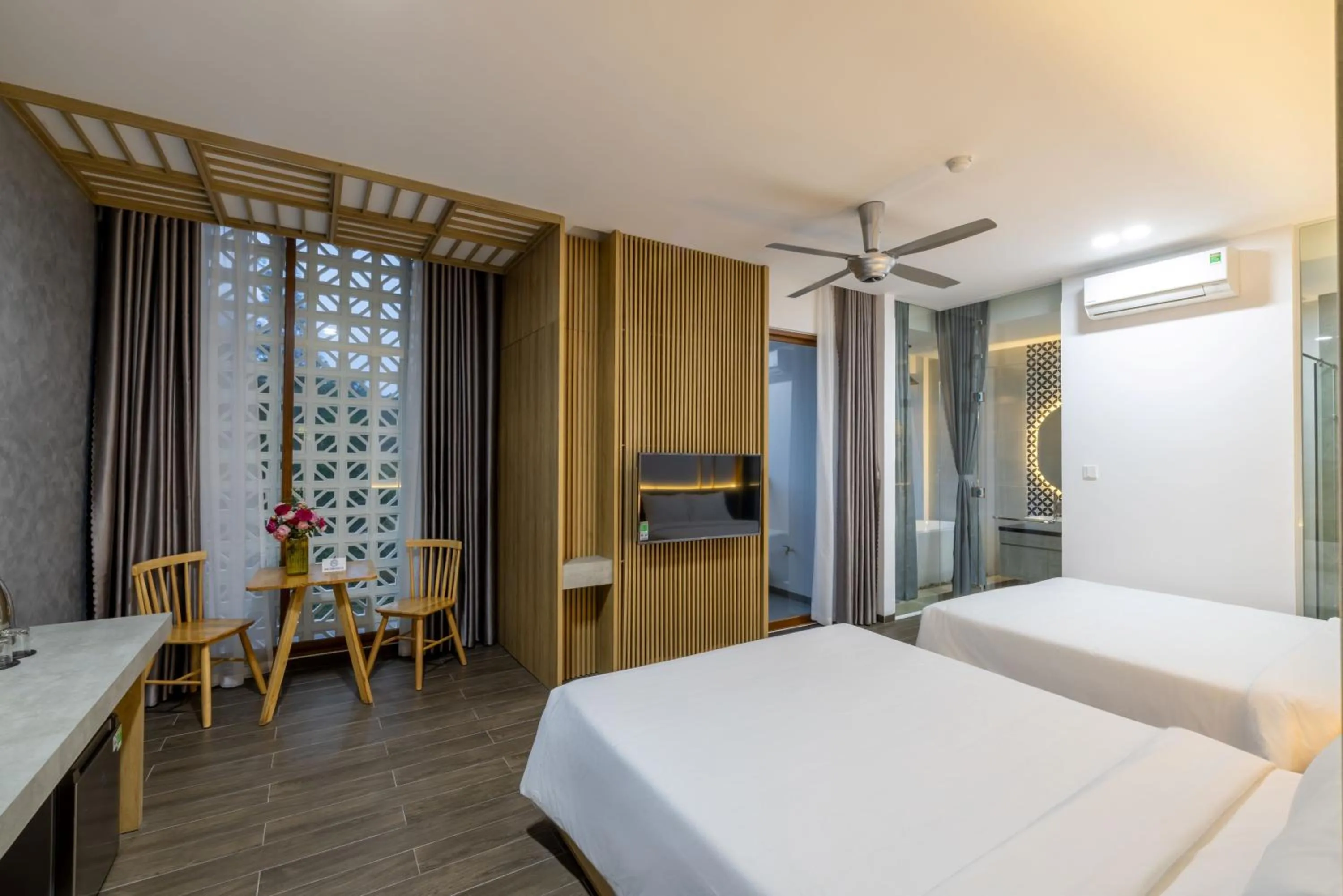 Bedroom, Bed in Moon Sun Boutique Villa Hotel