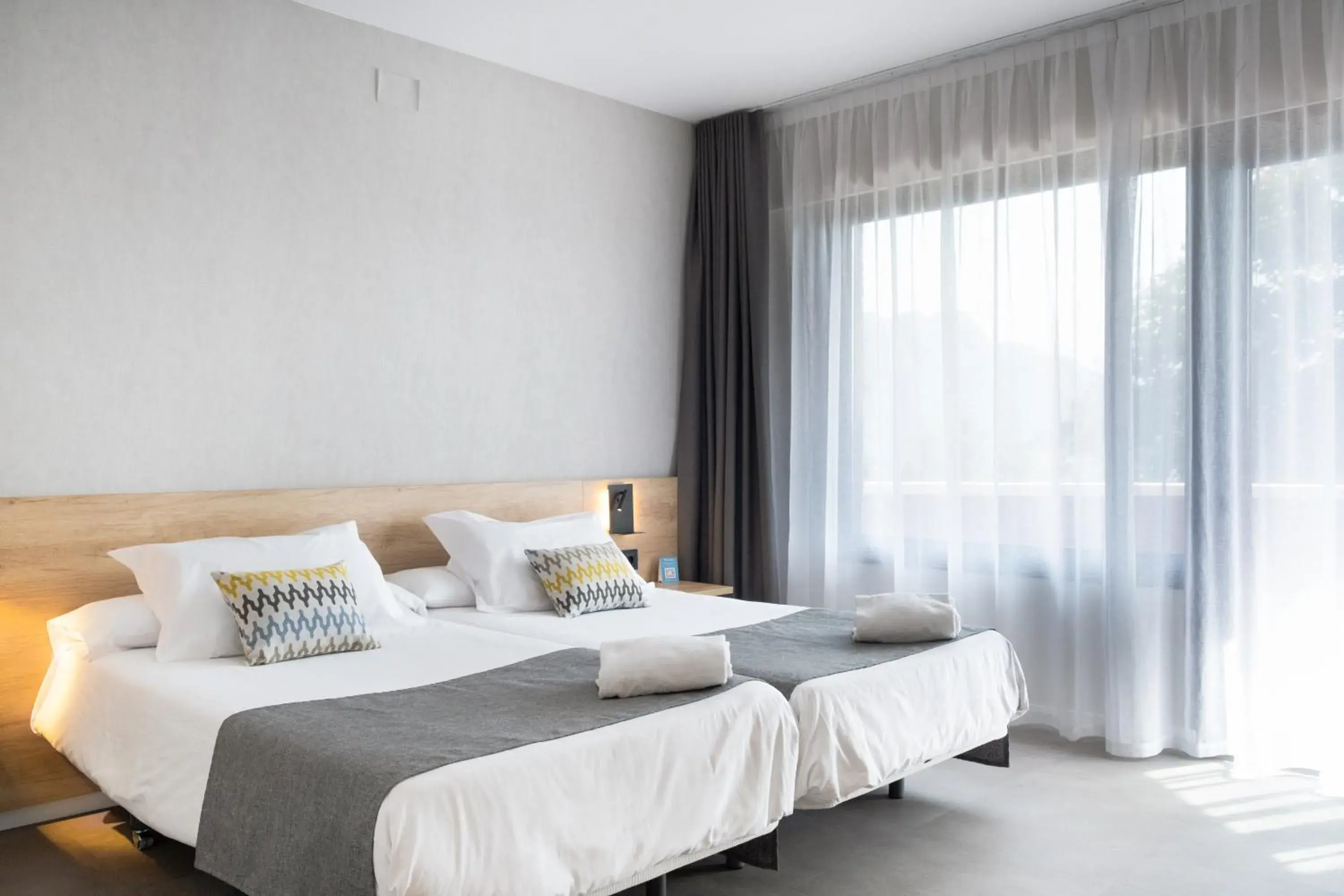 Superior Double Room in Checkin Montserrat Superior Double Room in Checkin Montserrat