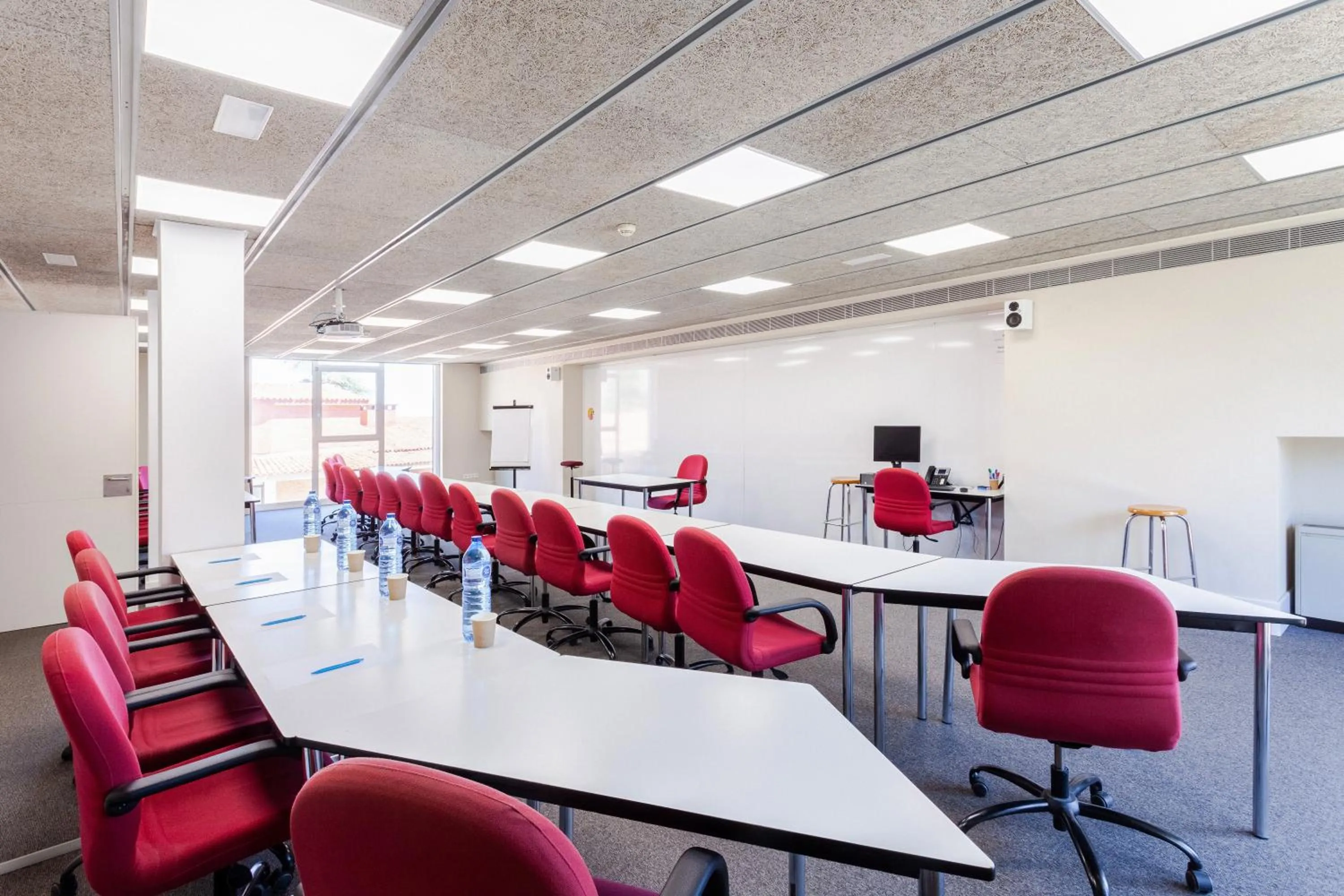 Meeting/conference room in Checkin Montserrat
