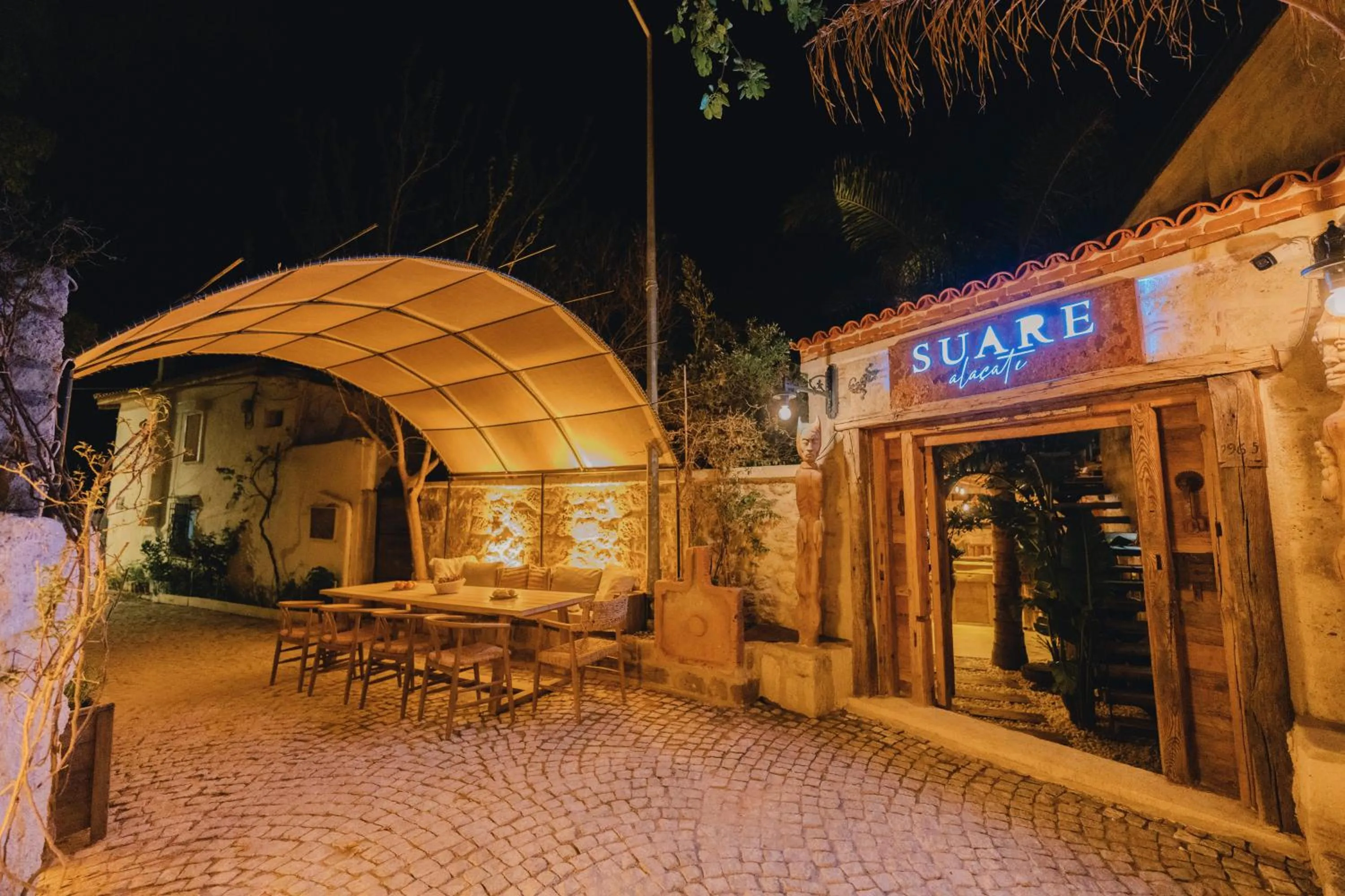 Street view in Suare Alaçatı