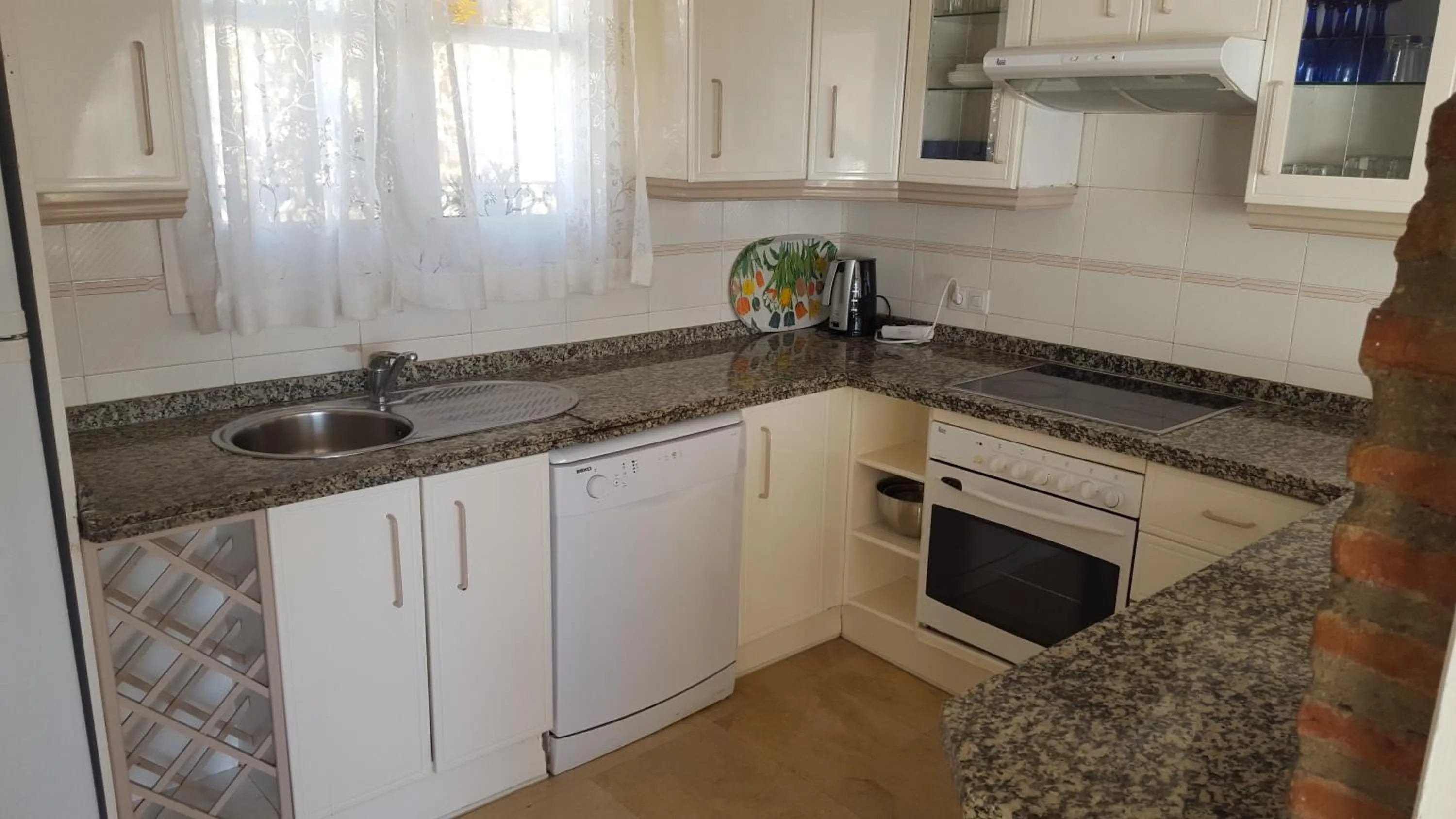 Decorative detail in El Capistrano Sur