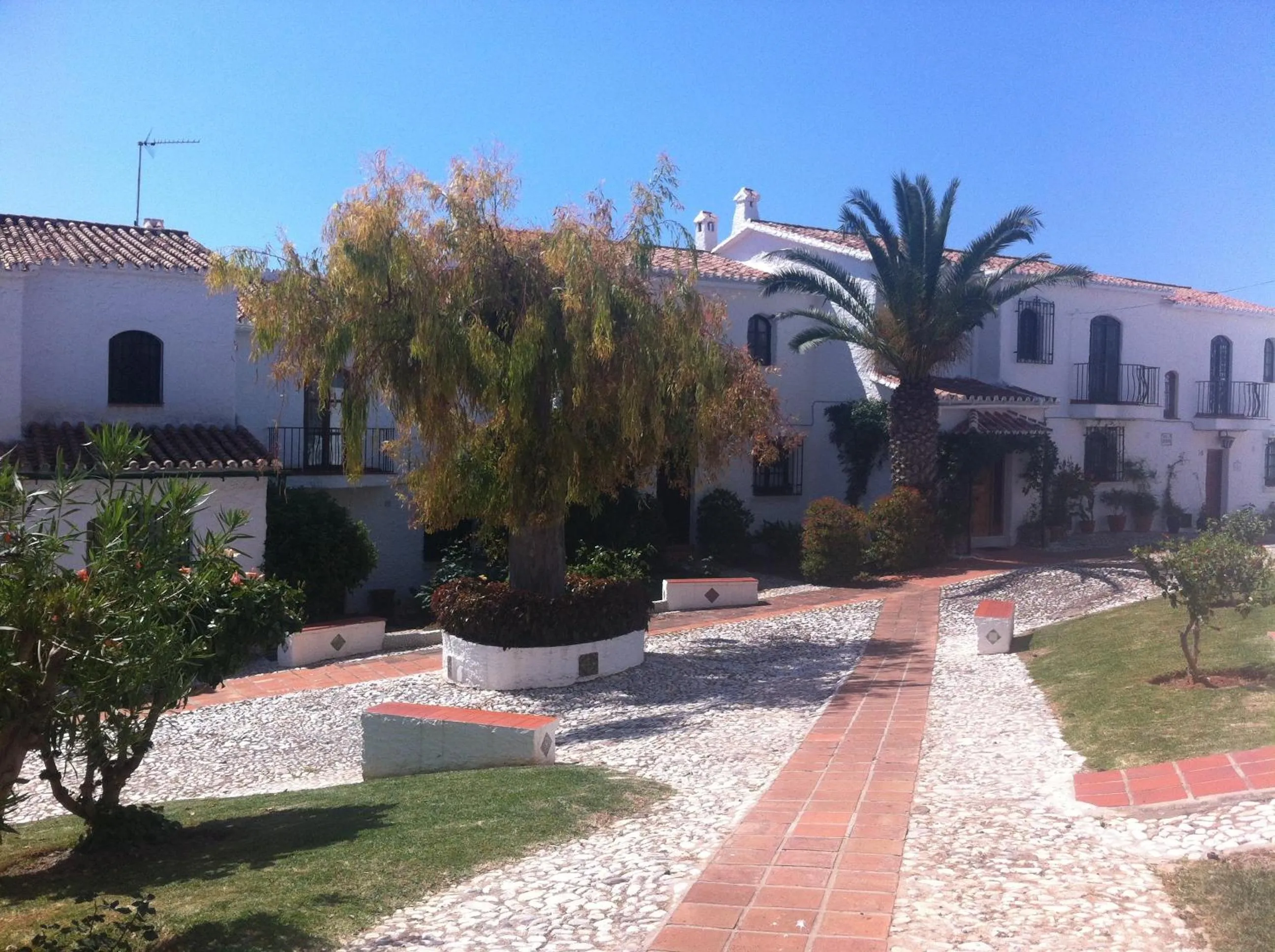 Facade/entrance in El Capistrano Sur