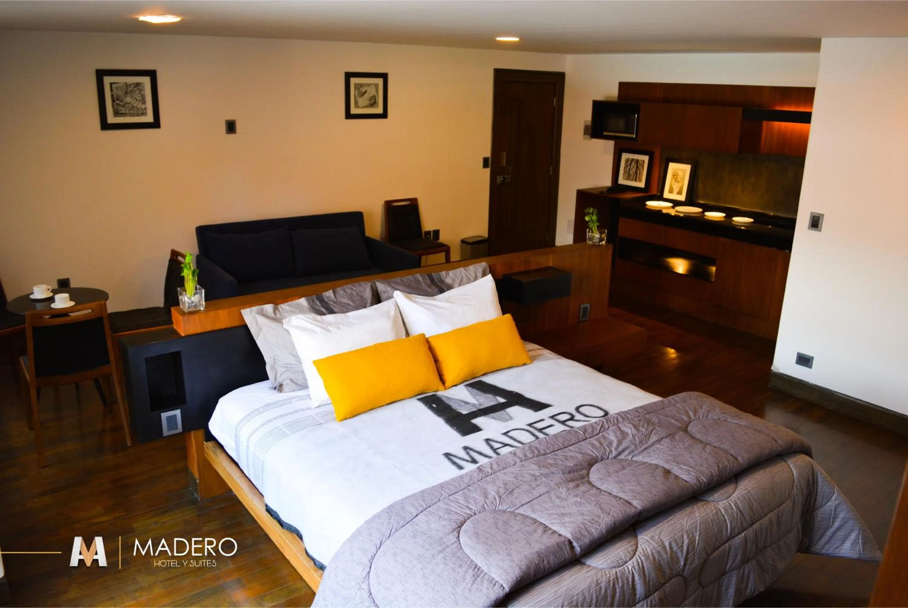 Living room, Bed in Madero Hotel & Suites