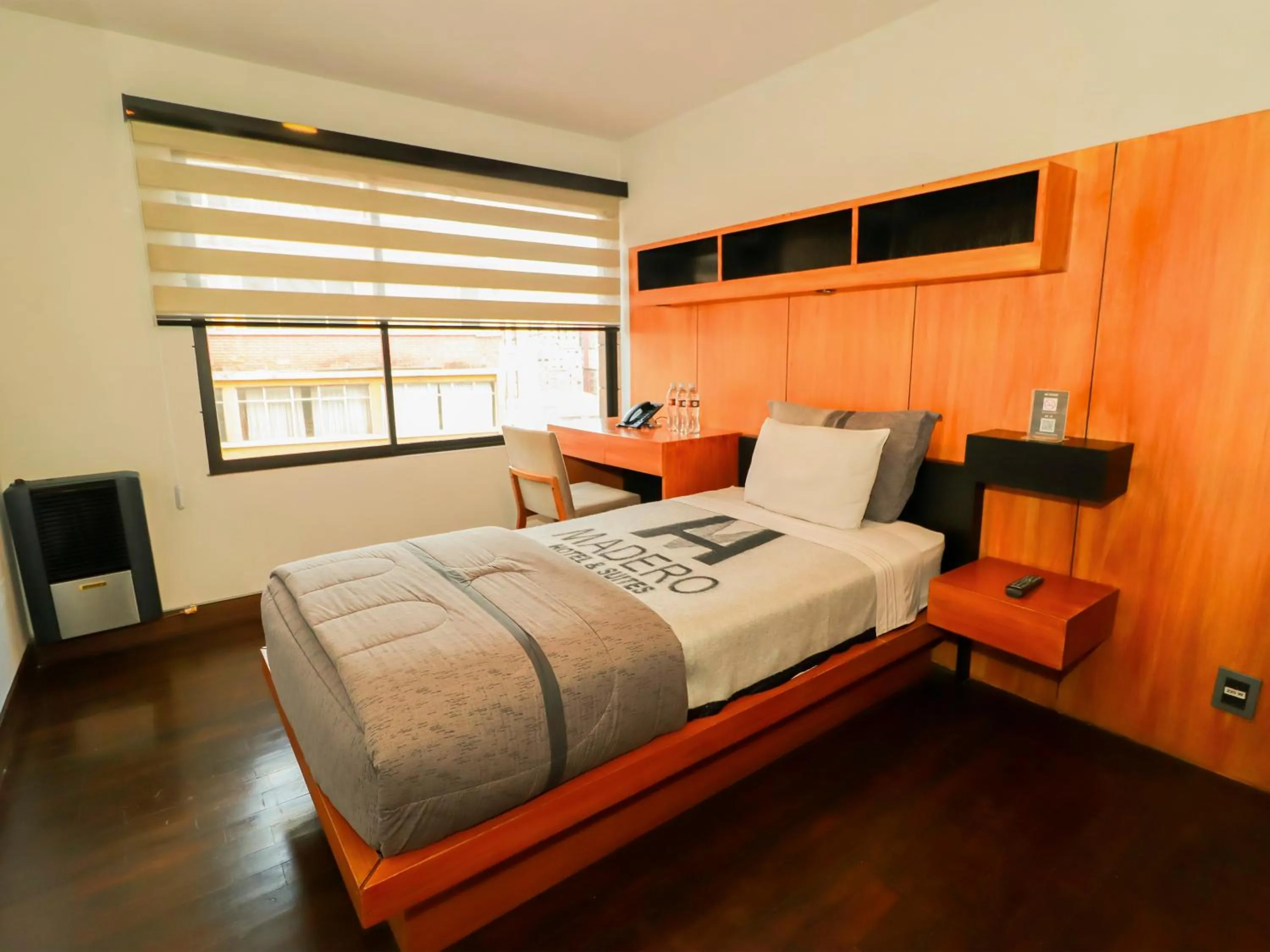 Bedroom, Bed in Madero Hotel & Suites
