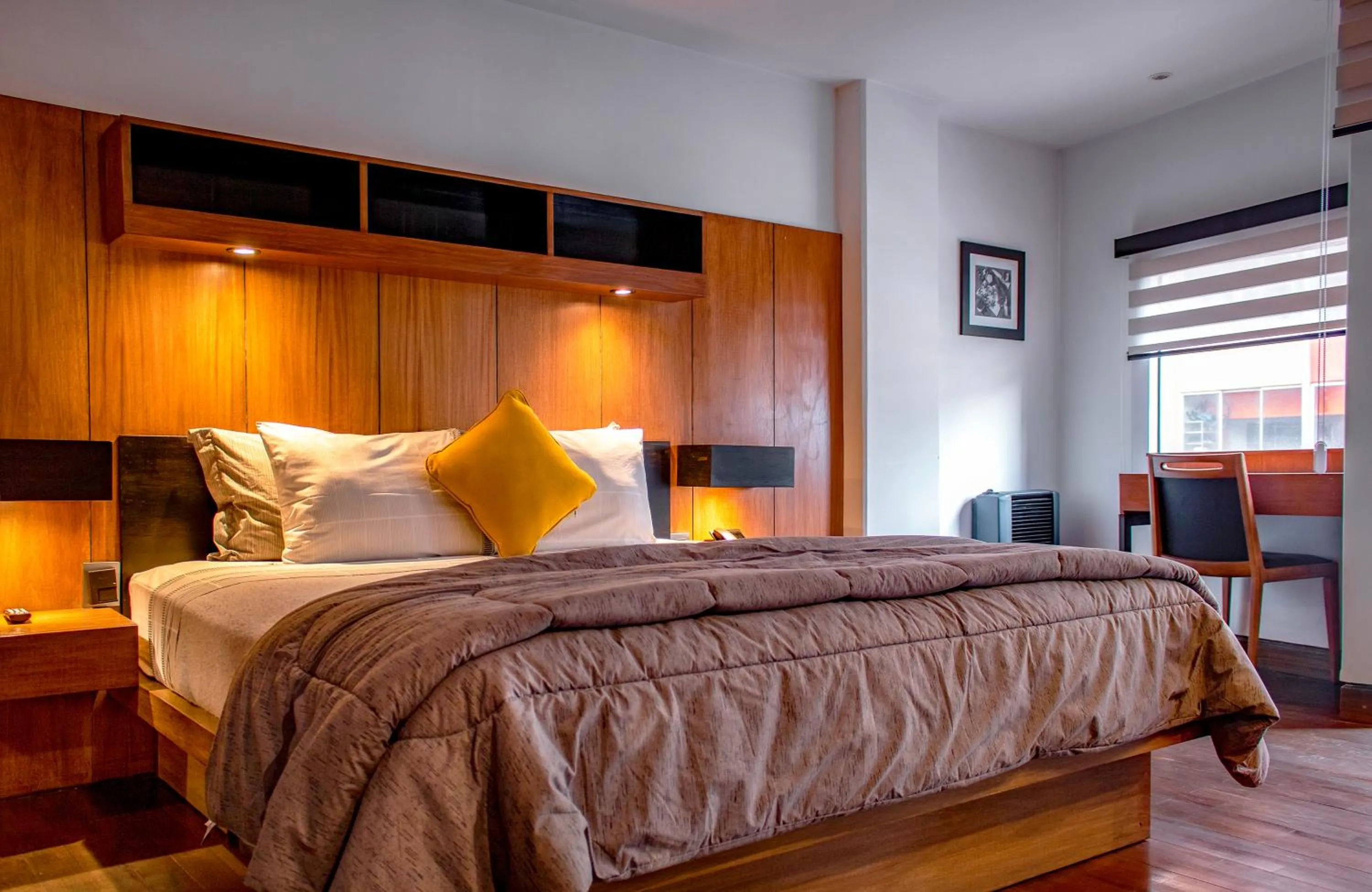 Bedroom, Bed in Madero Hotel & Suites