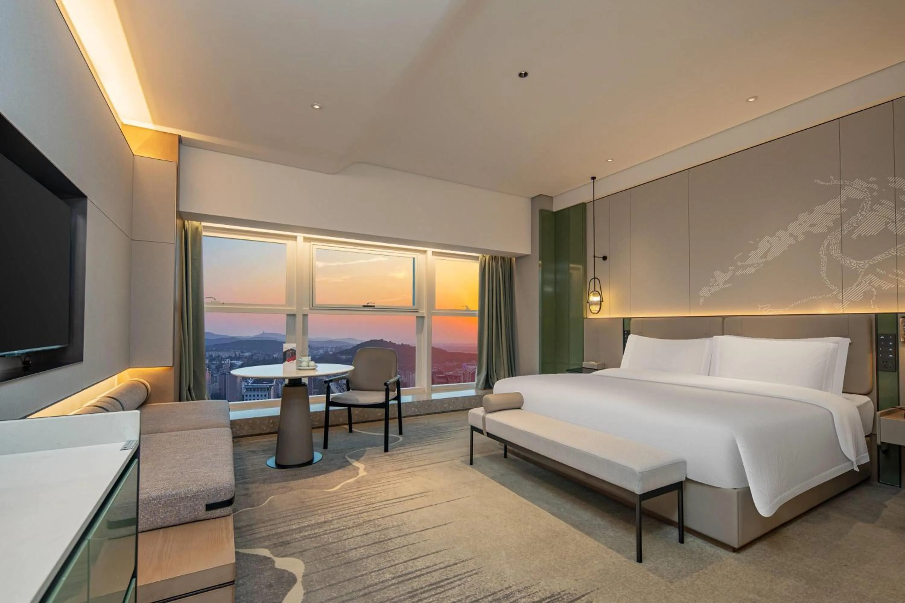 Photo of the whole room, Bed in Ramada By Wyndham Xiangyang Xiangcheng