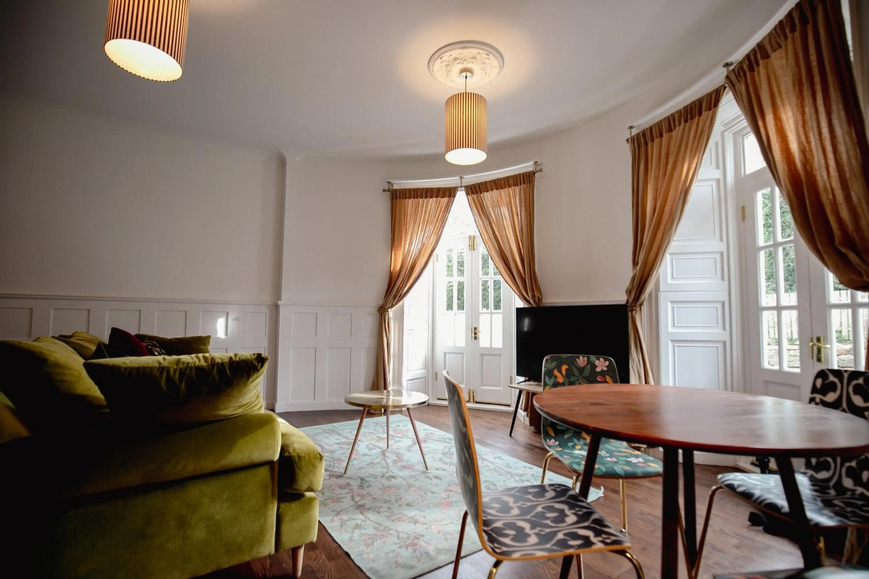 Slateford House 1770 Luxury Aparthotel by The House of Danu