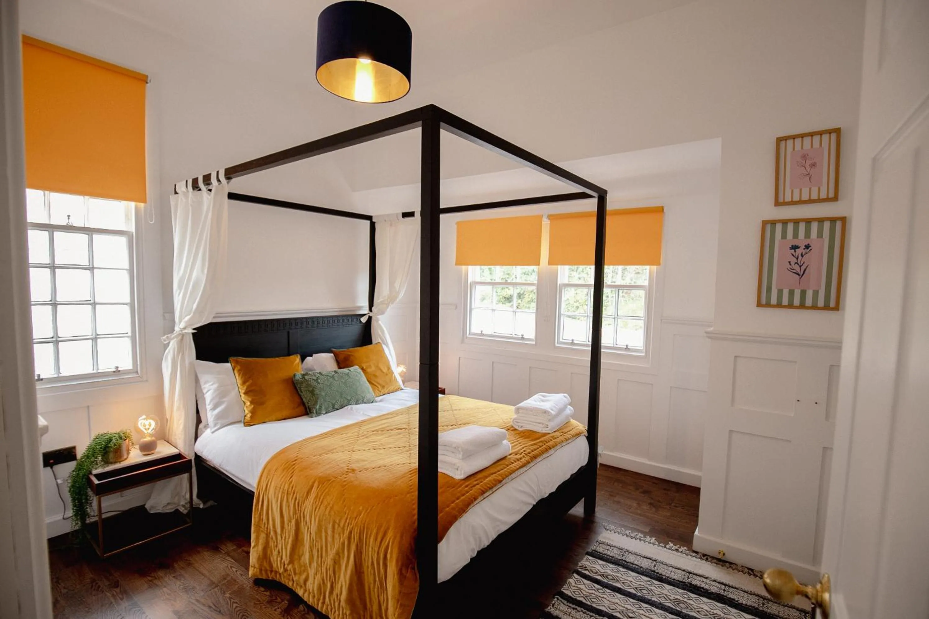 Bedroom, Bed in Slateford House 1770 Luxury Aparthotel by The House of Danu