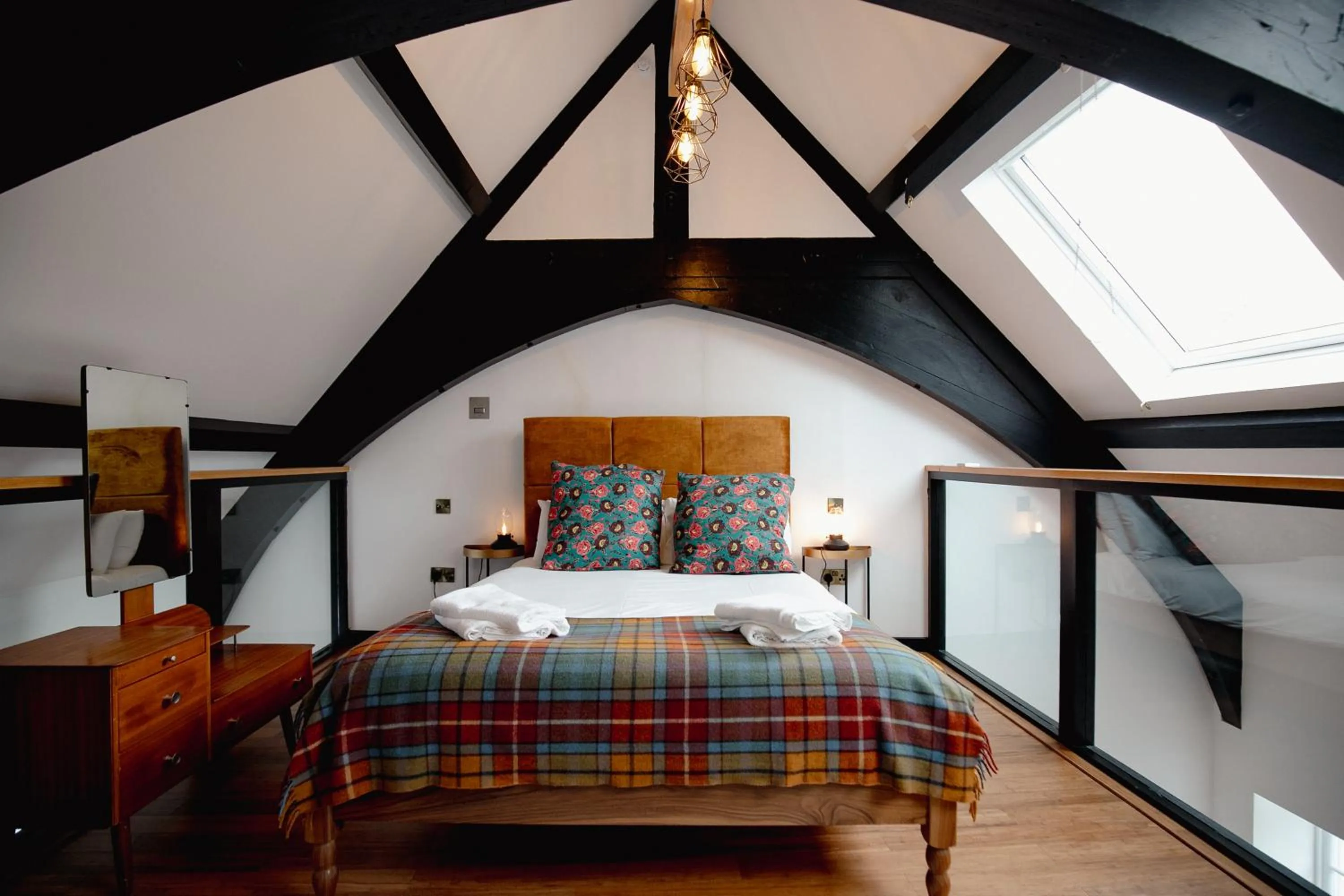 Bed in Slateford House 1770 Luxury Aparthotel by The House of Danu