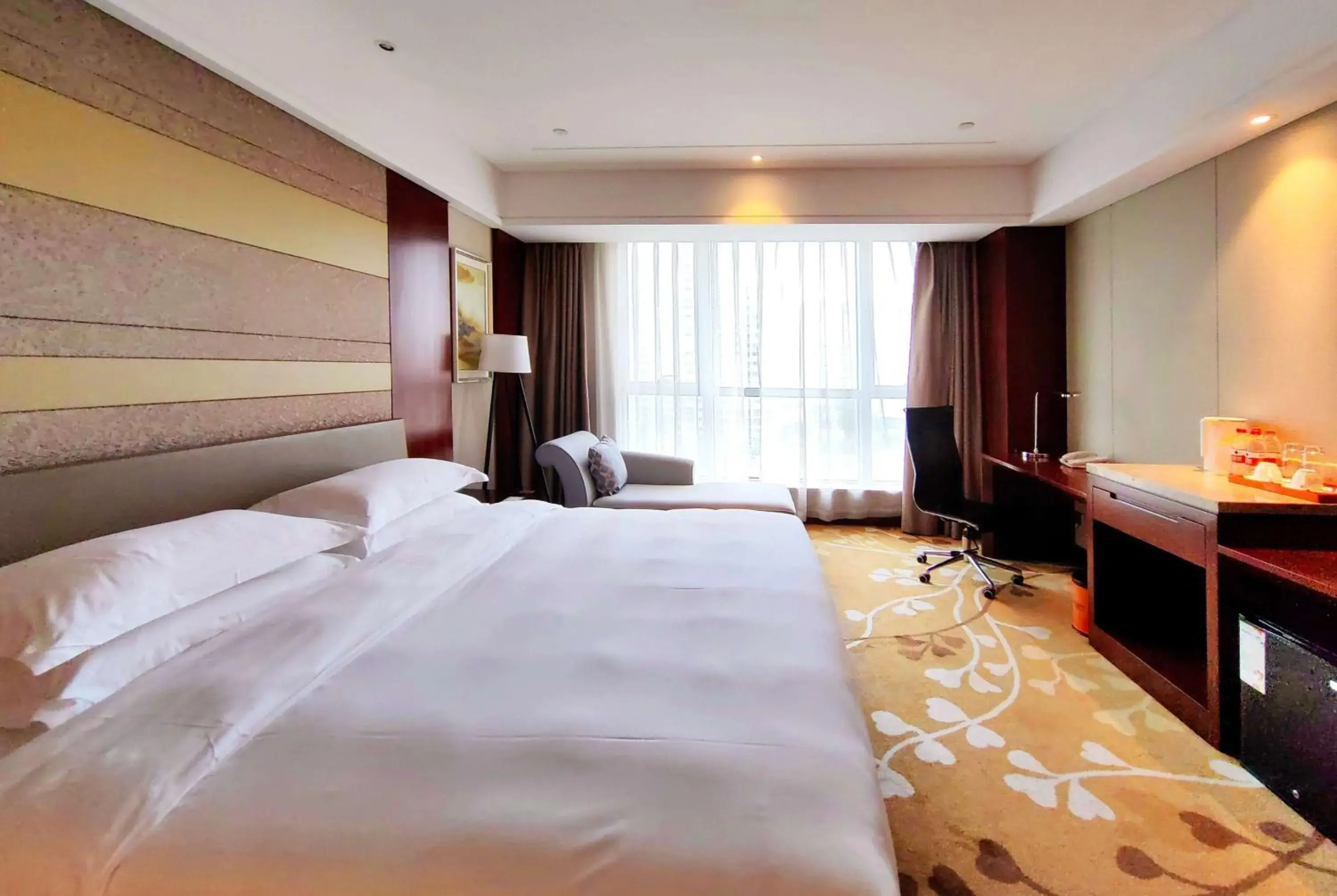 King Accessible Superior Room, Non-Smoking in Wyndham Garden Changzhou Zhonglou King Accessible Superior Room, Non-Smoking in Wyndham Garden Changzhou Zhonglou