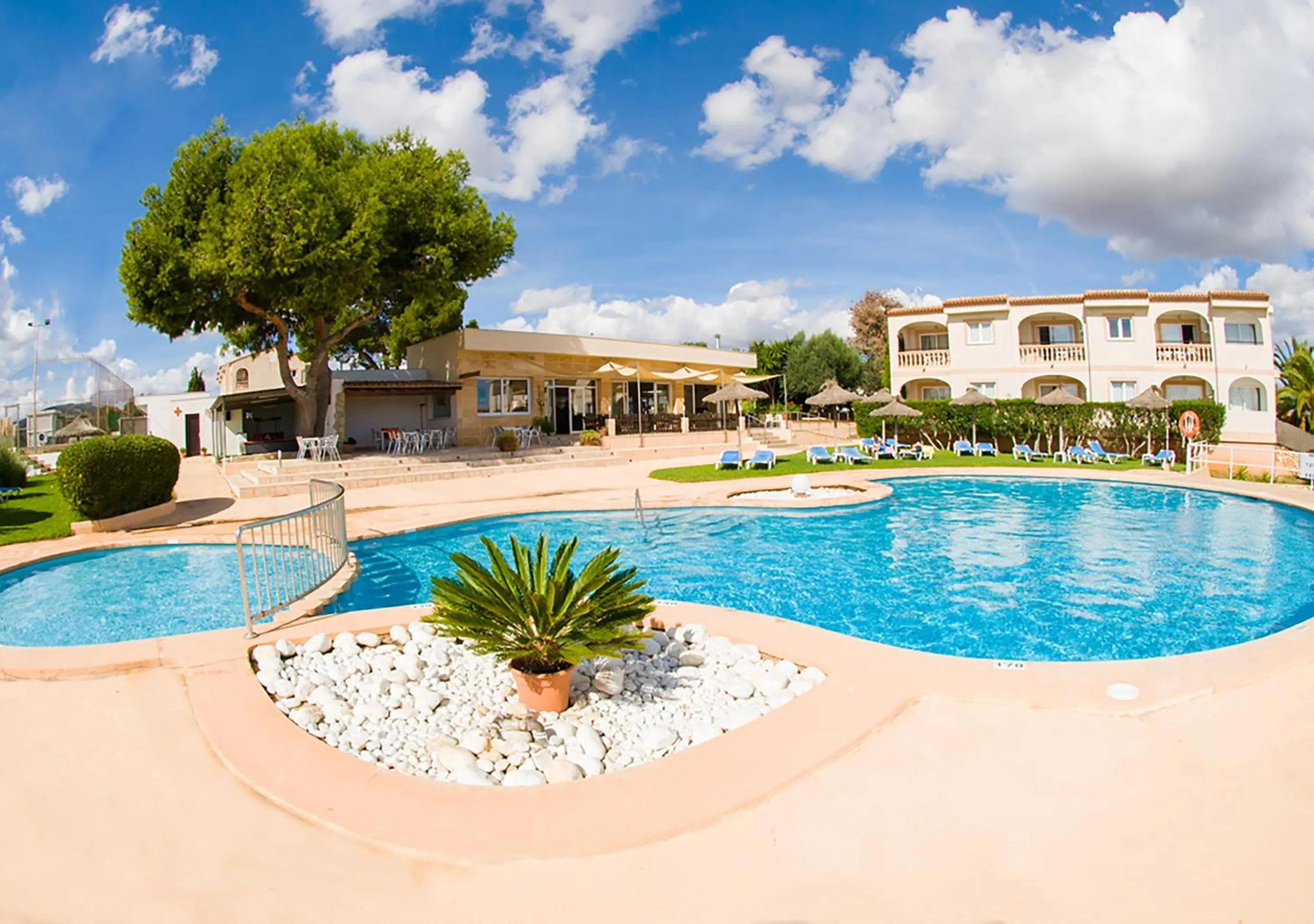 Property building in Apartamentos Sol Romántica by DOT Suites