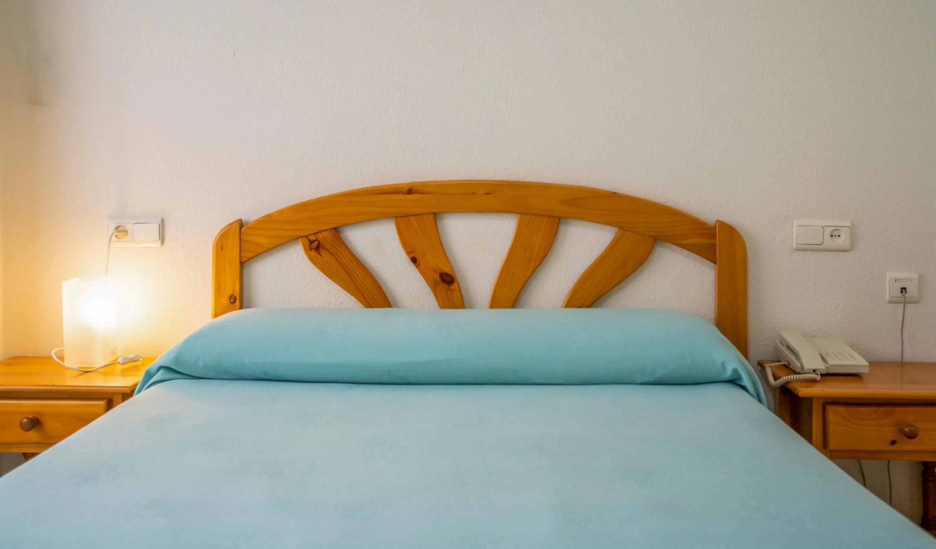 Photo of the whole room, Bed in LOS NAREJOS Hotel