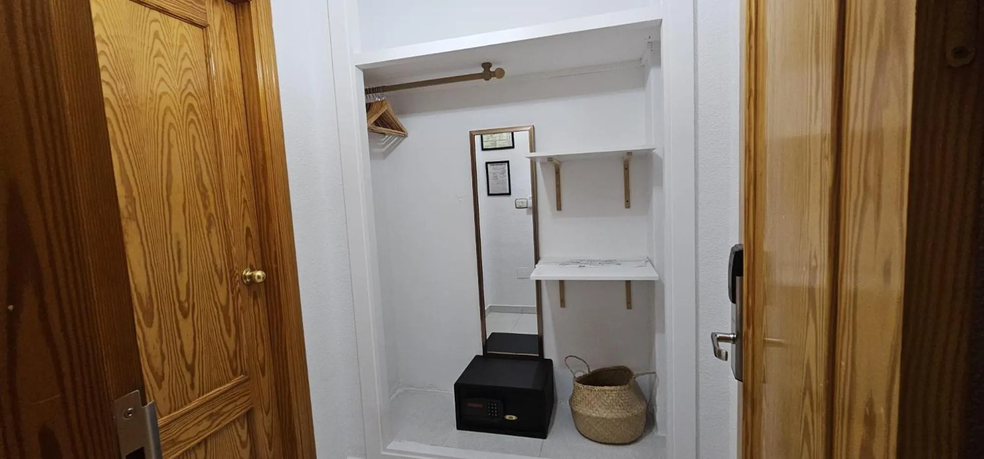 safe in LOS NAREJOS Hotel