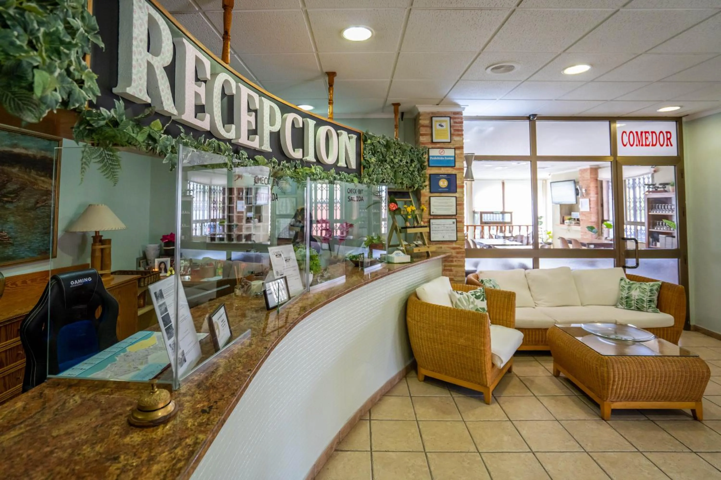 Lobby or reception in LOS NAREJOS Hotel
