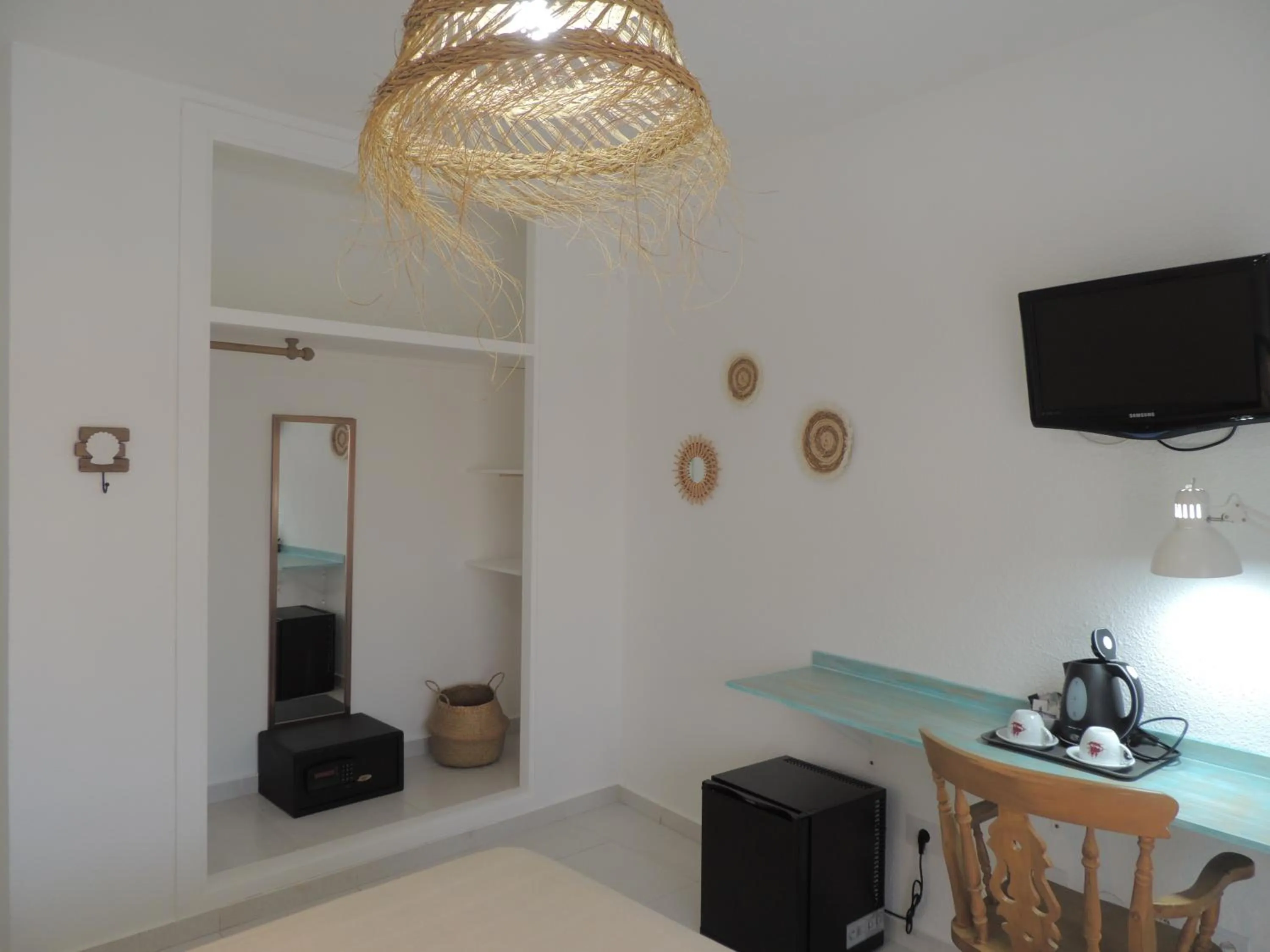 safe in LOS NAREJOS Hotel