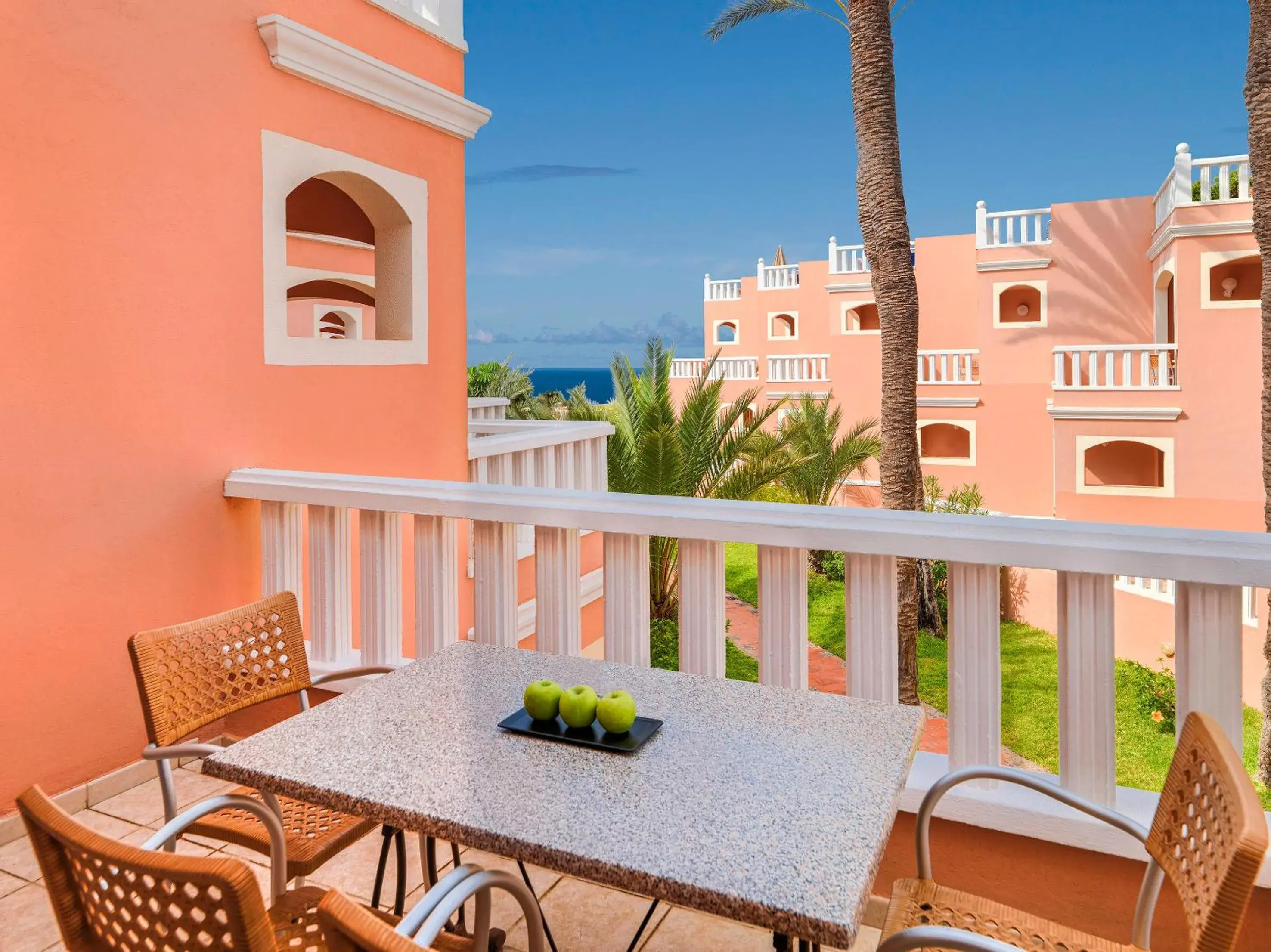 One-Bedroom Apartment with Sea Side View in Sol Sun Beach Apartamentos One-Bedroom Apartment with Sea Side View in Sol Sun Beach Apartamentos