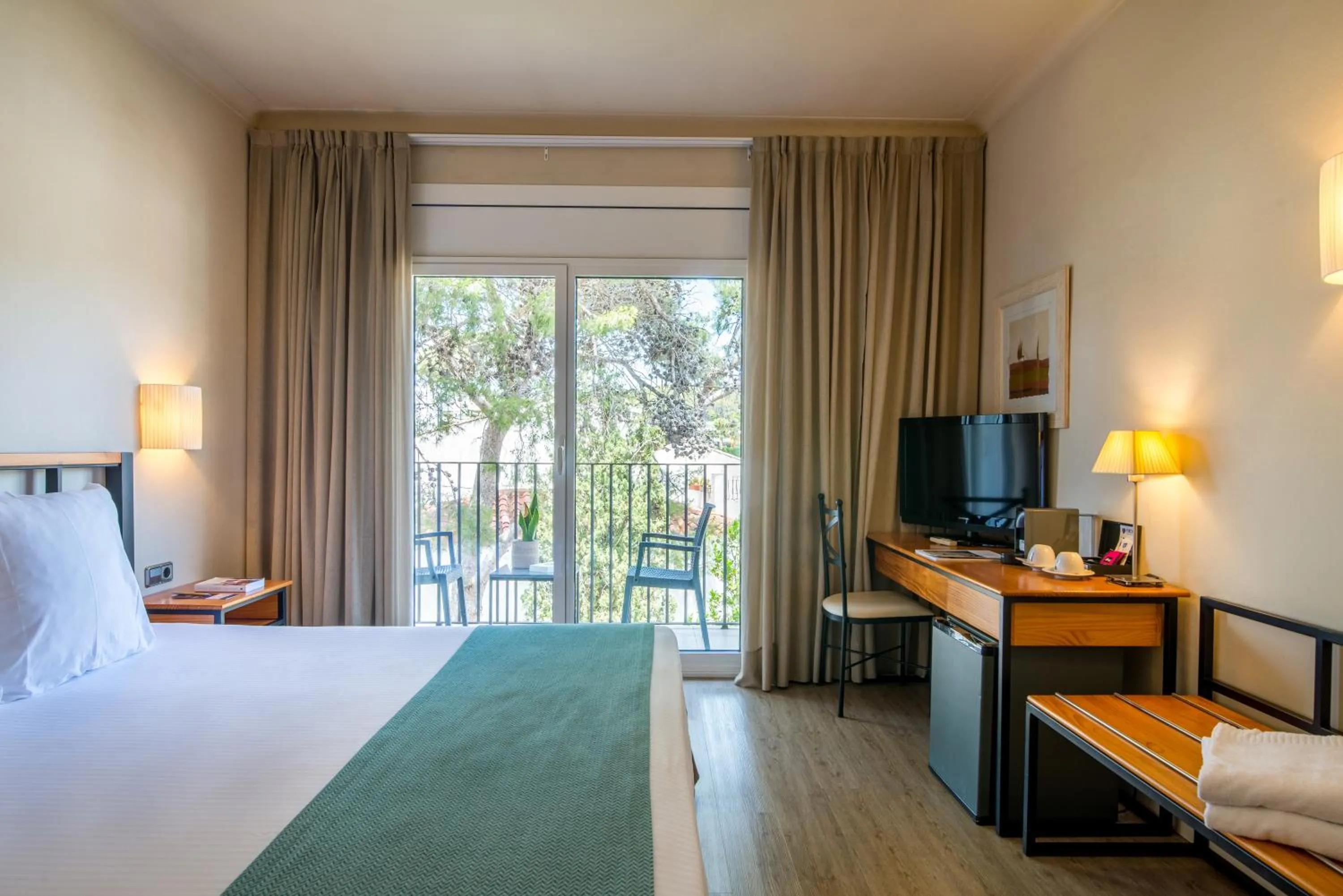 Bed in Hotel Hostalillo by Escampa Hotels