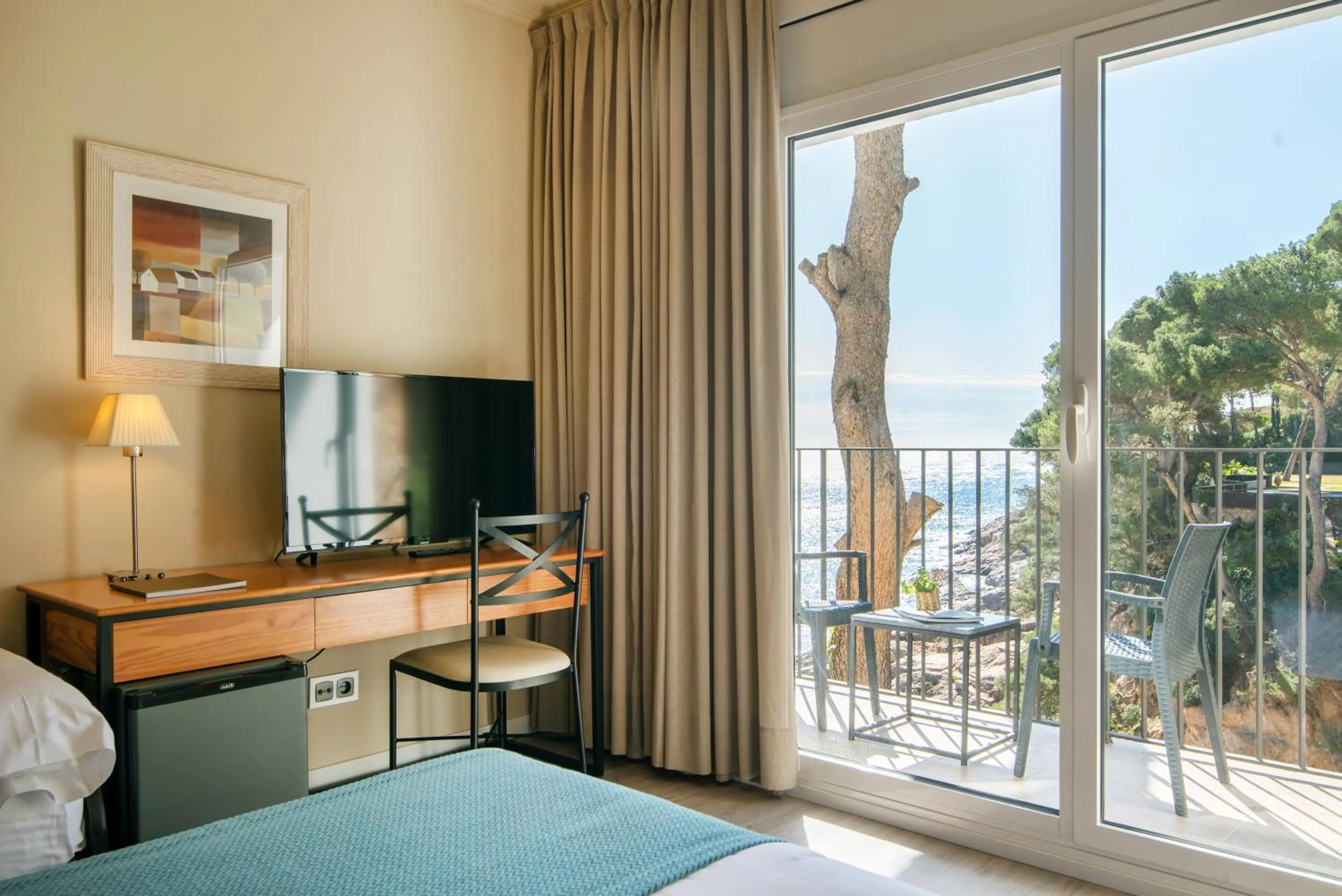 Bedroom, Bed in Hotel Hostalillo by Escampa Hotels