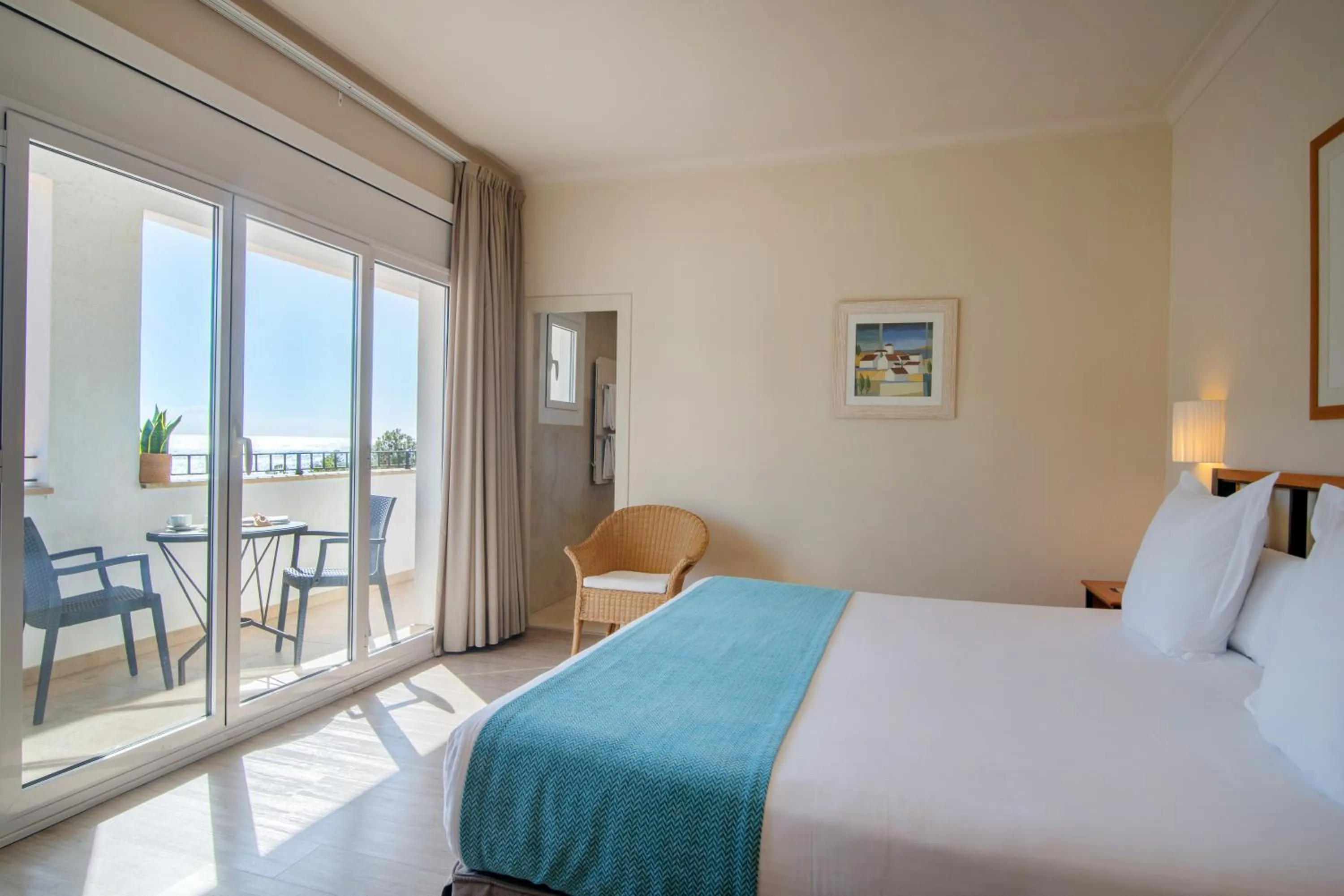 Bedroom, Bed in Hotel Hostalillo by Escampa Hotels