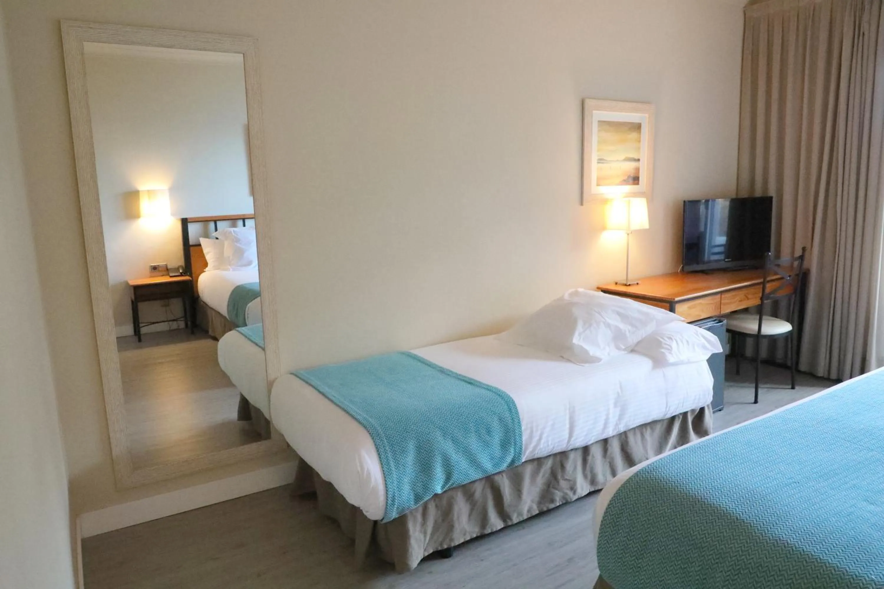 Bed in Hotel Hostalillo by Escampa Hotels