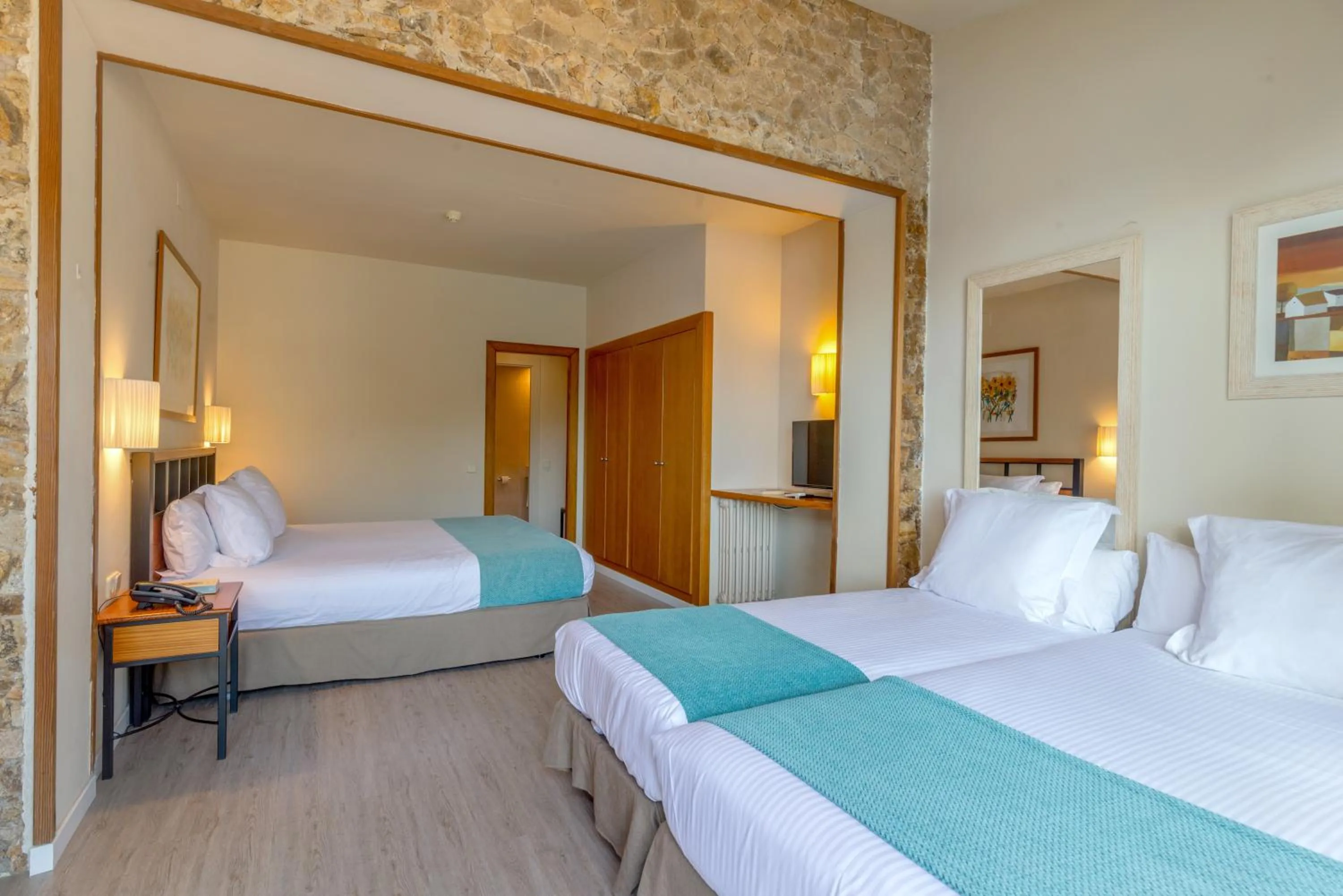 Photo of the whole room, Bed in Hotel Hostalillo by Escampa Hotels