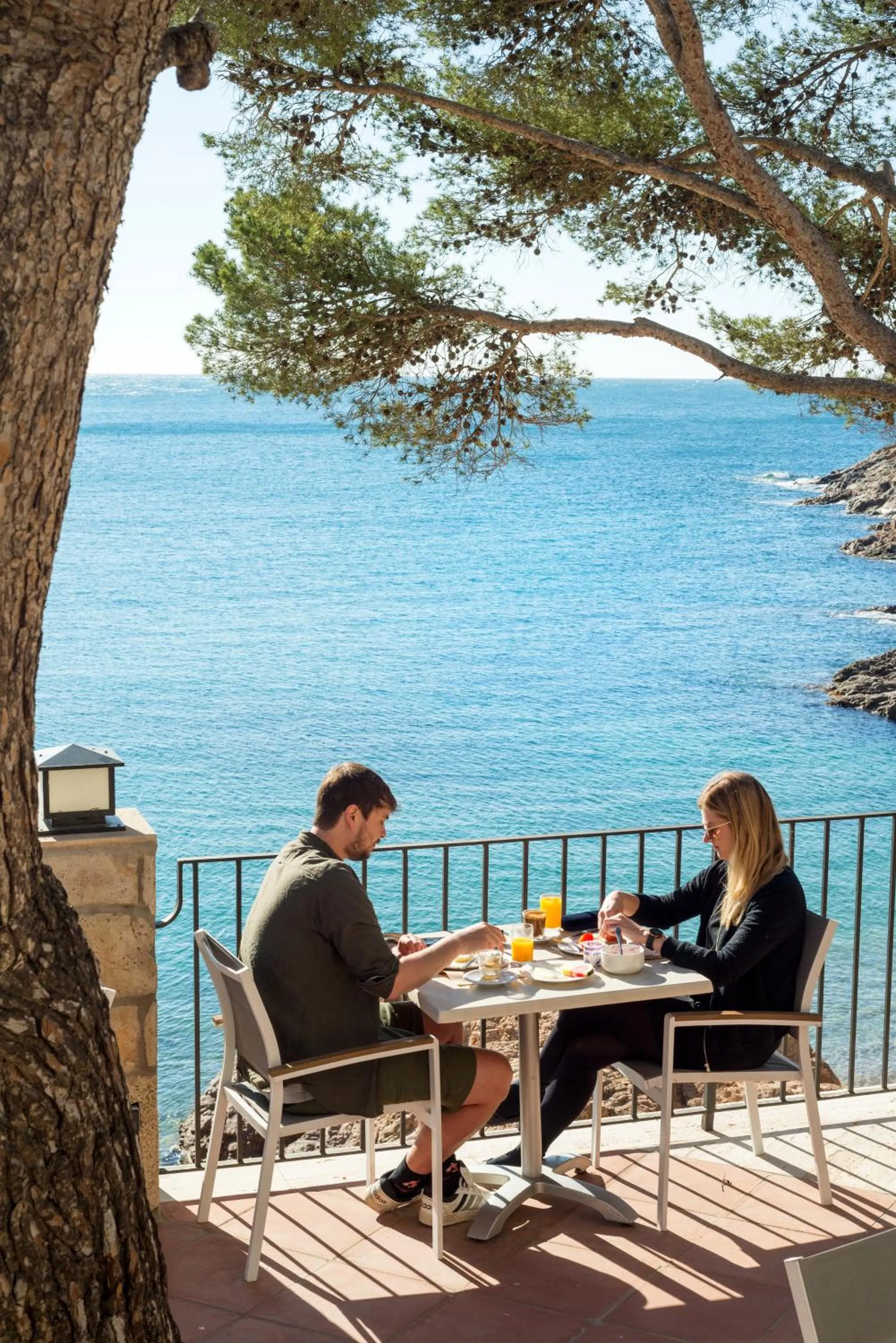 Breakfast in Hotel Hostalillo by Escampa Hotels