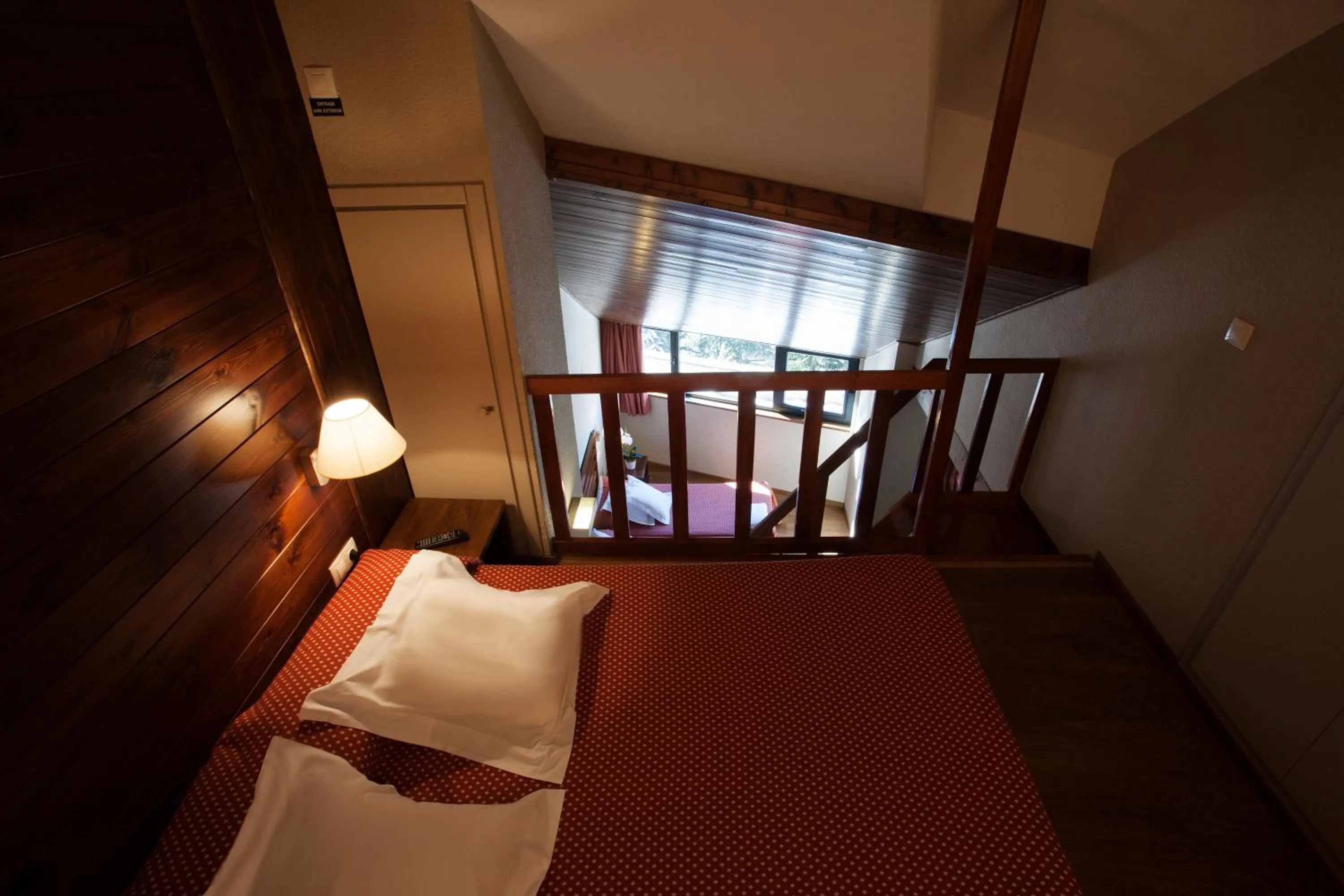 Decorative detail, Bed in Tuc Blanc