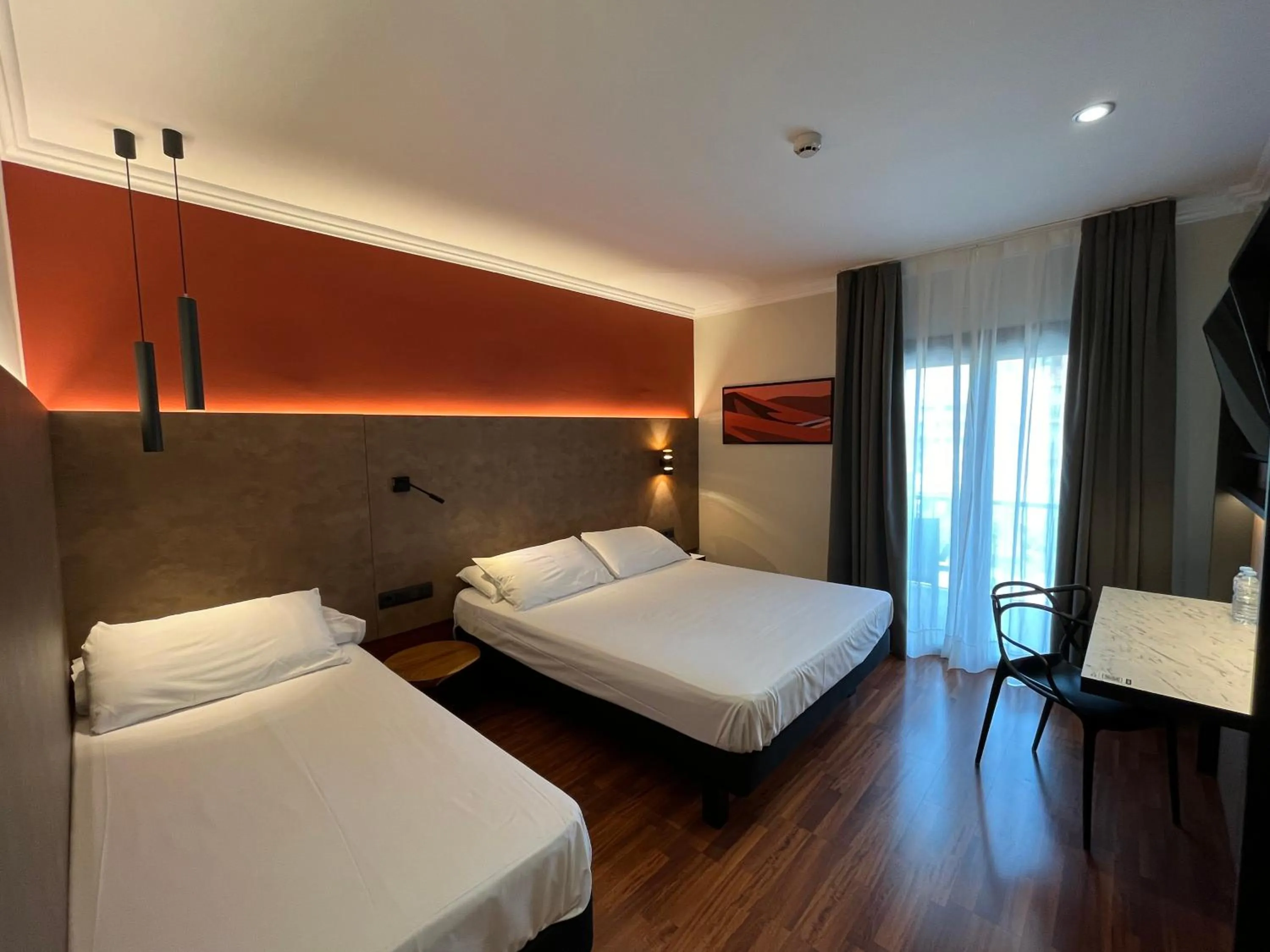 Bed in Ibis Styles Figueres Ronda
