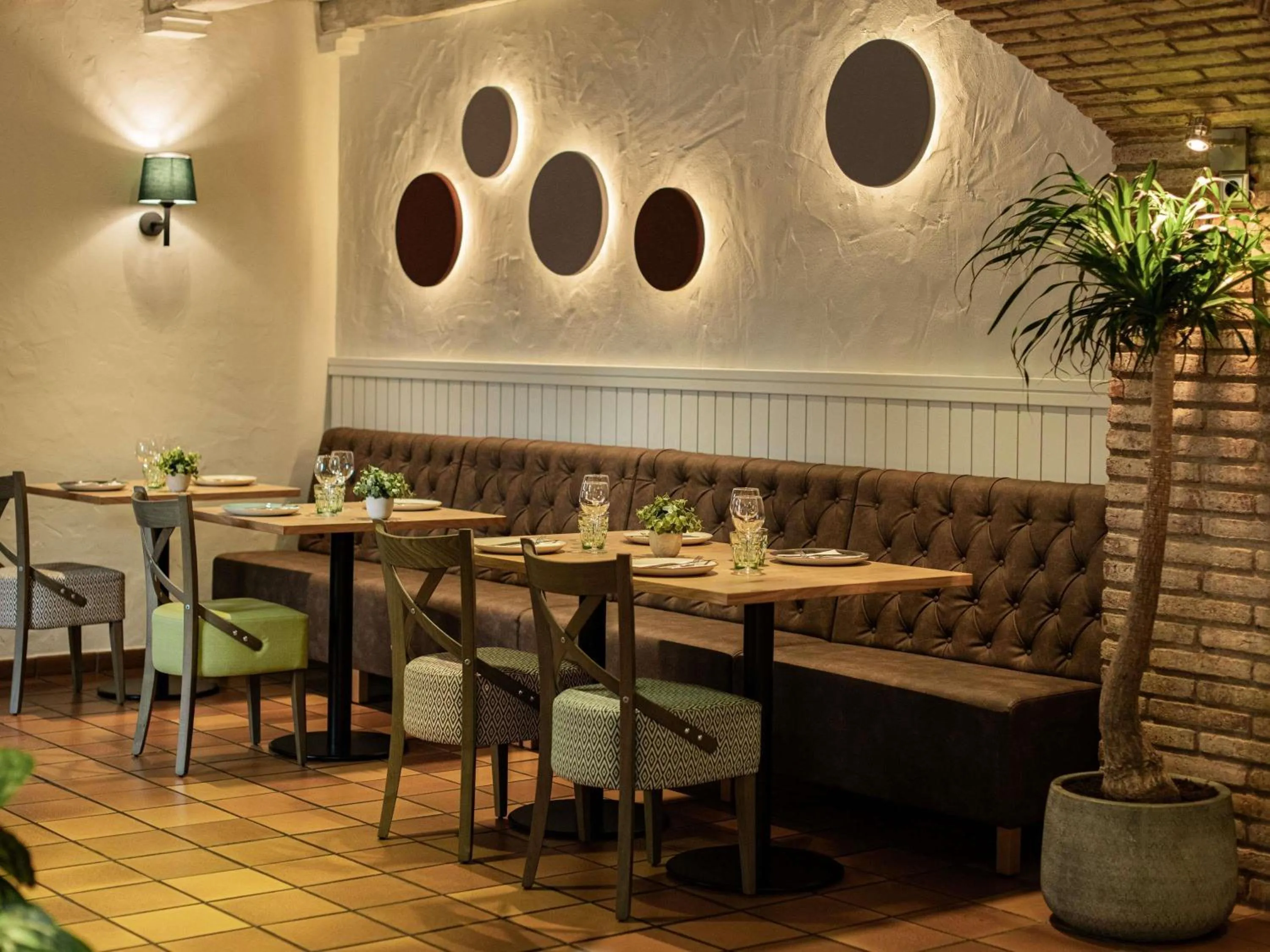 Meeting/conference room in Ibis Styles Figueres Ronda