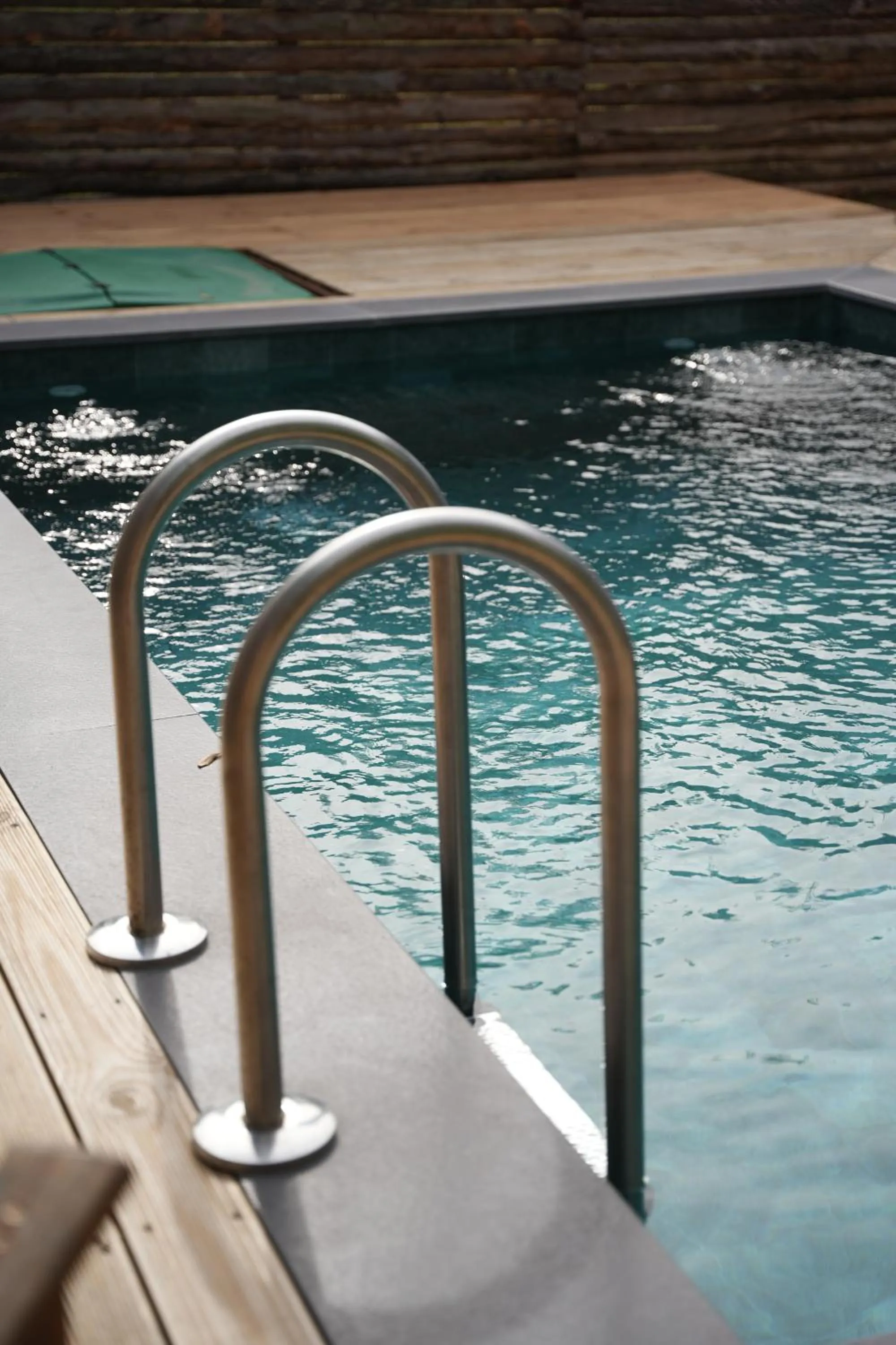 Day in Pentalow Cabin