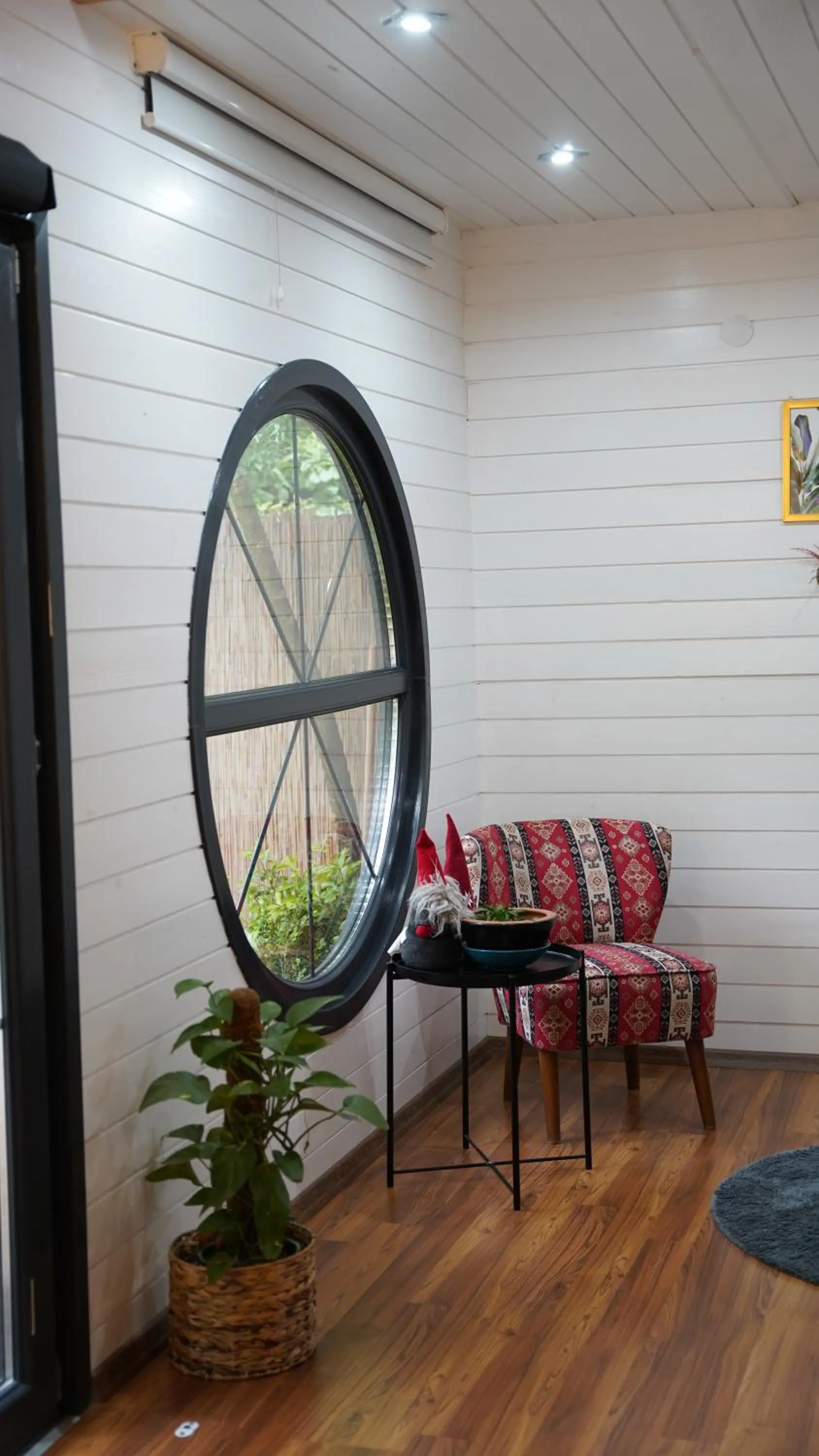 Living room in Pentalow Cabin