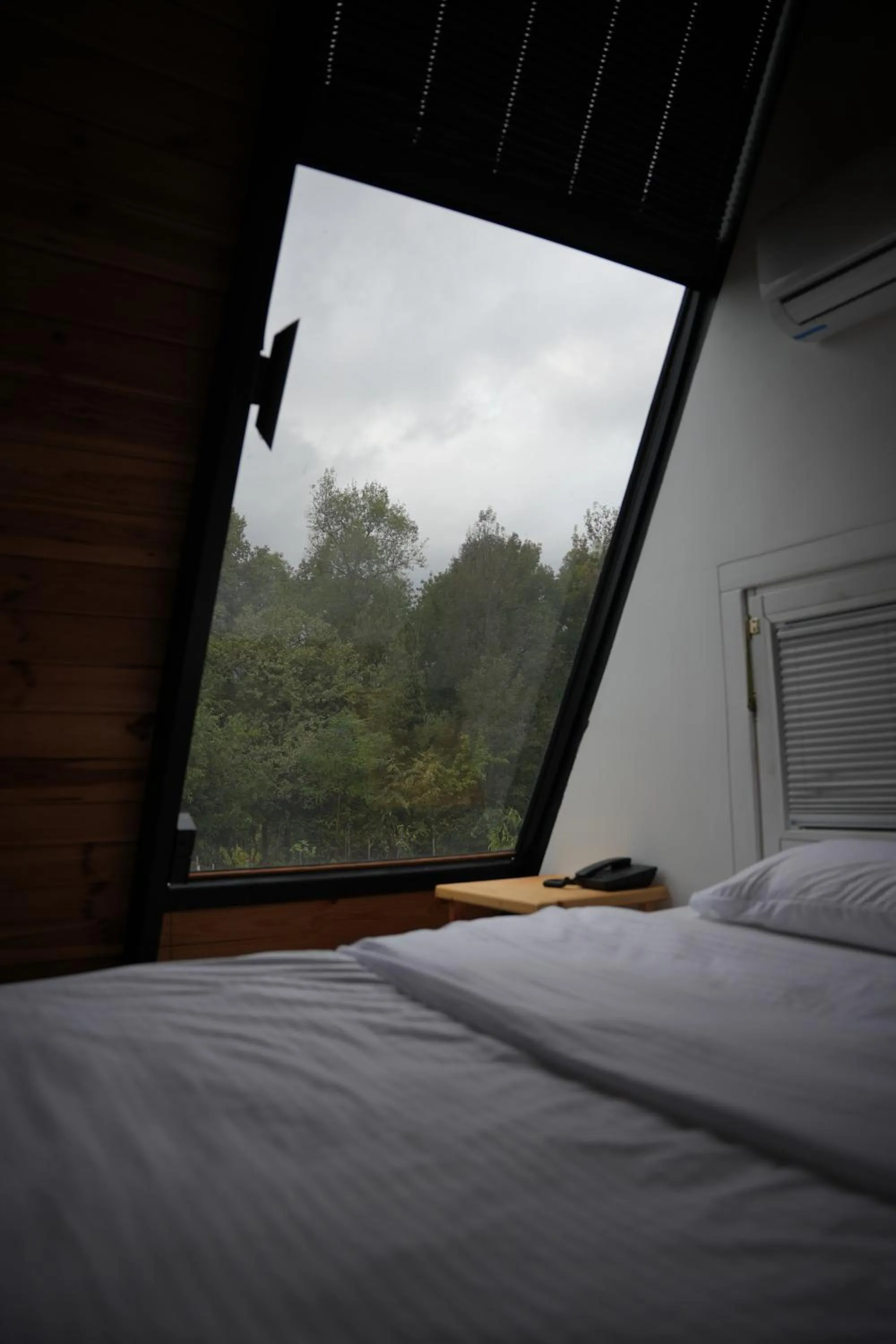 Bed in Pentalow Cabin