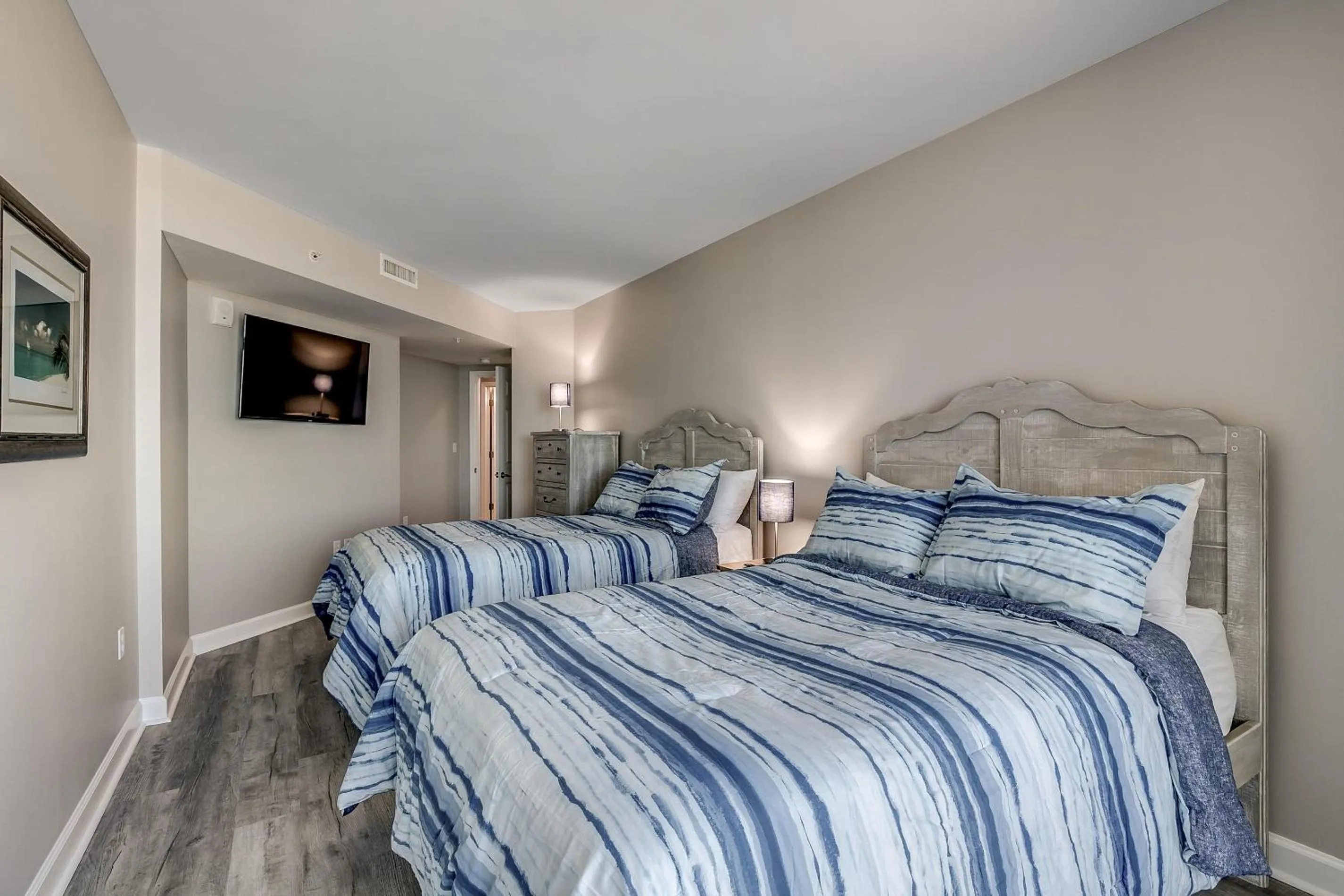 Bed in Caribbean Resort -803