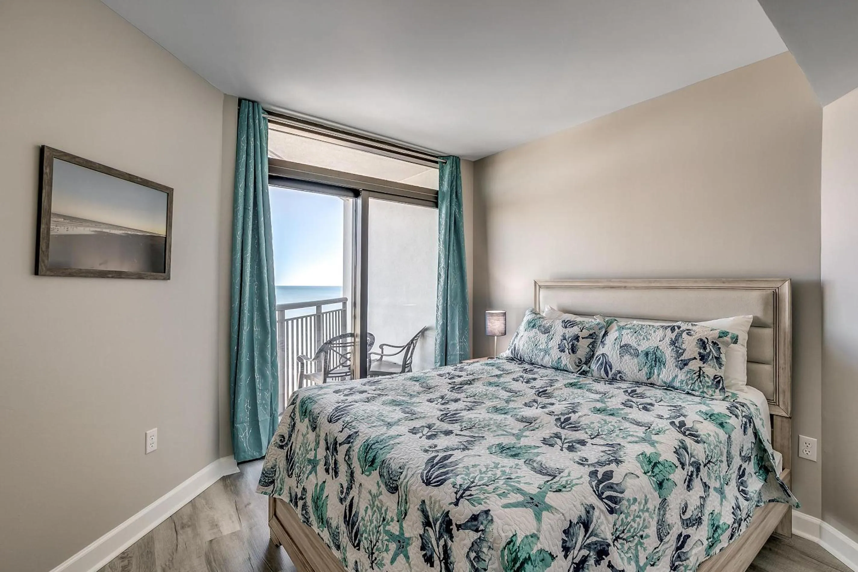 Bed in Caribbean Resort -803