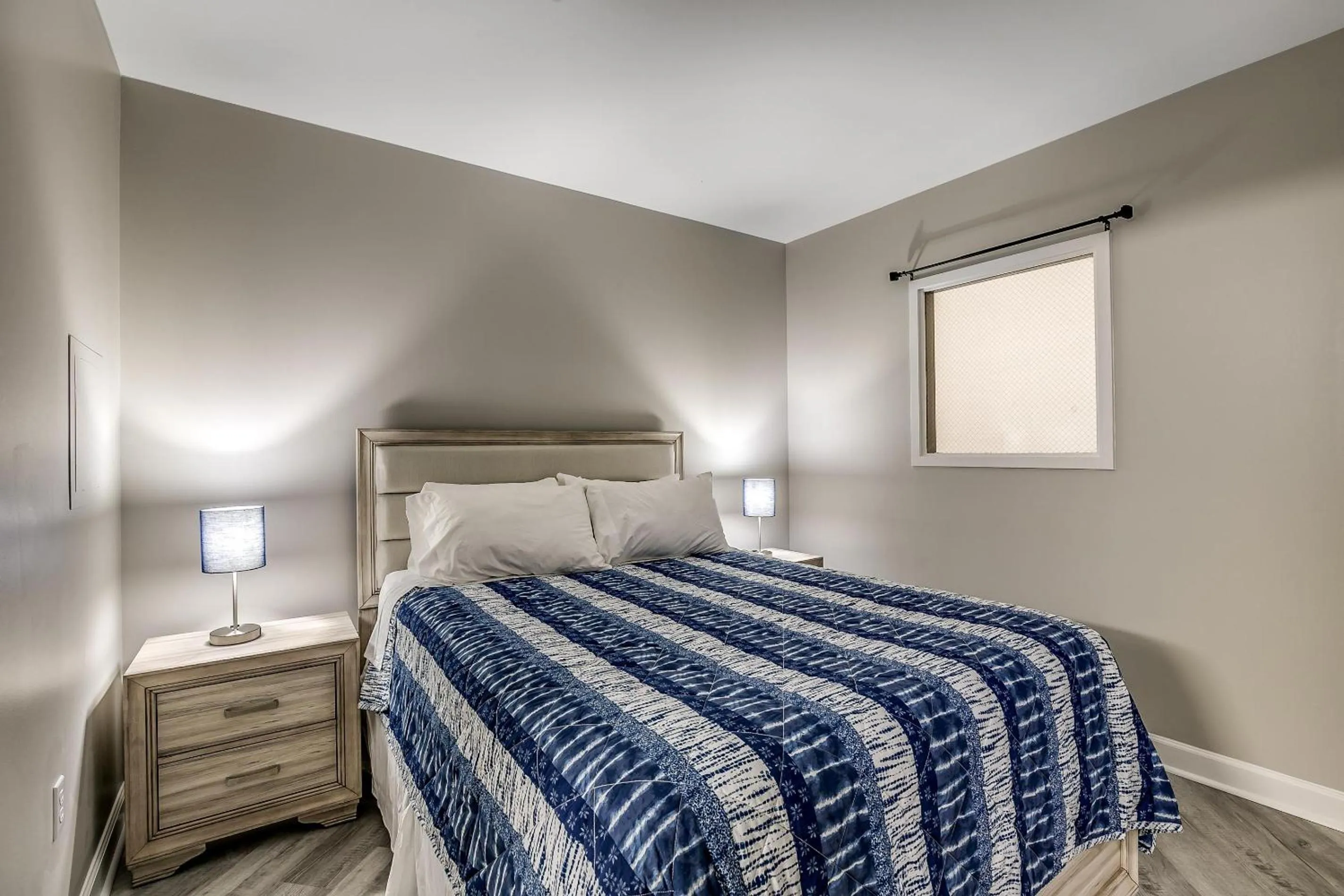 Bed in Caribbean Resort -803