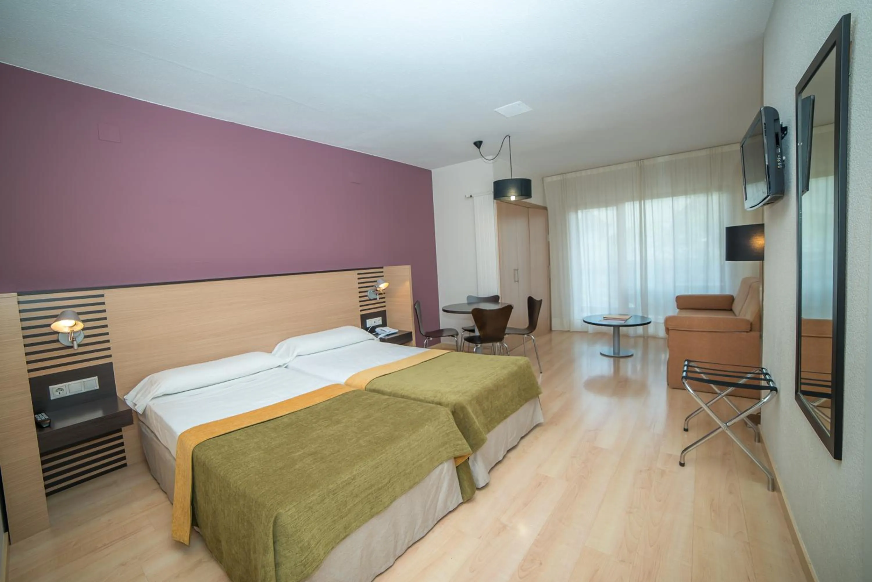 Photo of the whole room, Bed in Oroel Hotel & SPA