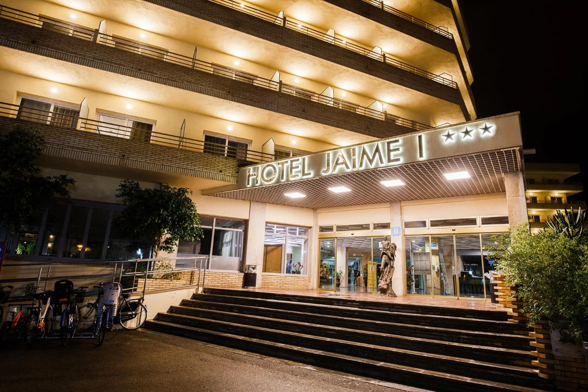 Property building in Hotel Jaime I