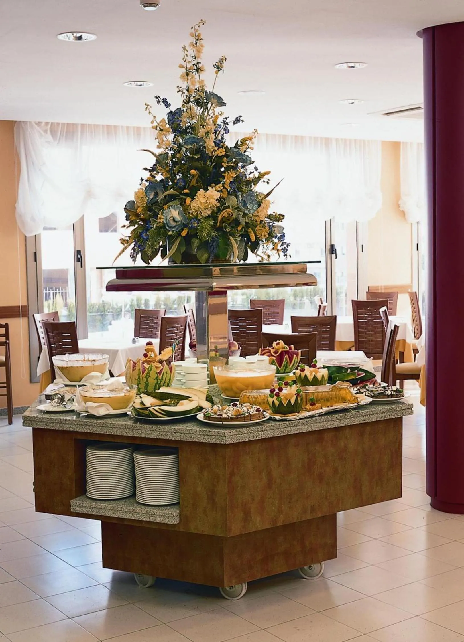 Restaurant/places to eat in Fenals Garden