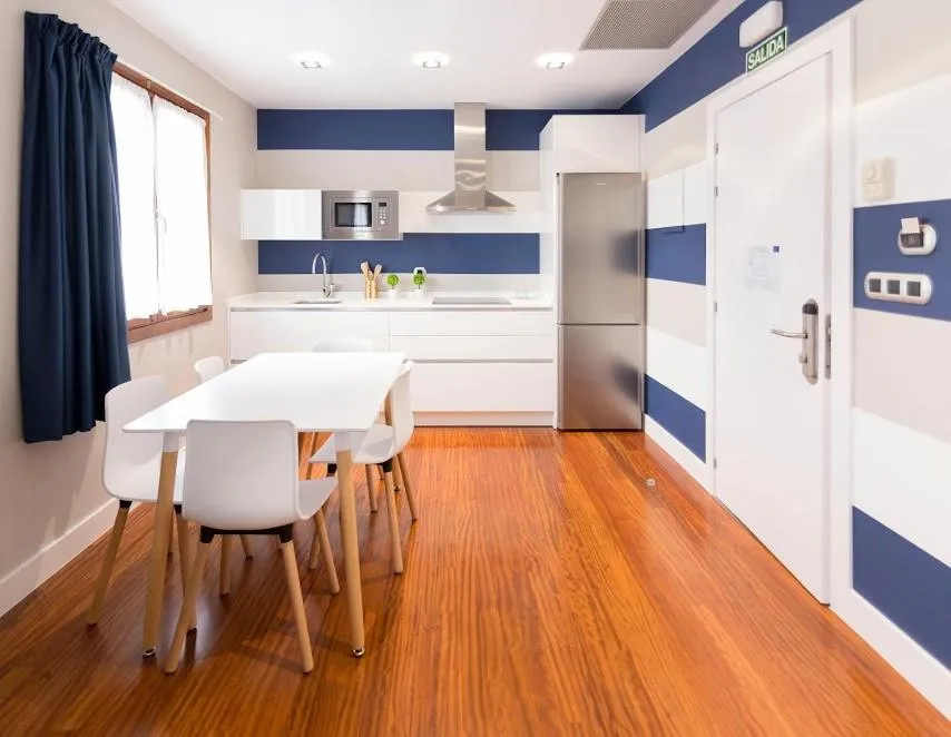 Kitchen or kitchenette in Hotel Boutique Bahía de Plentzia