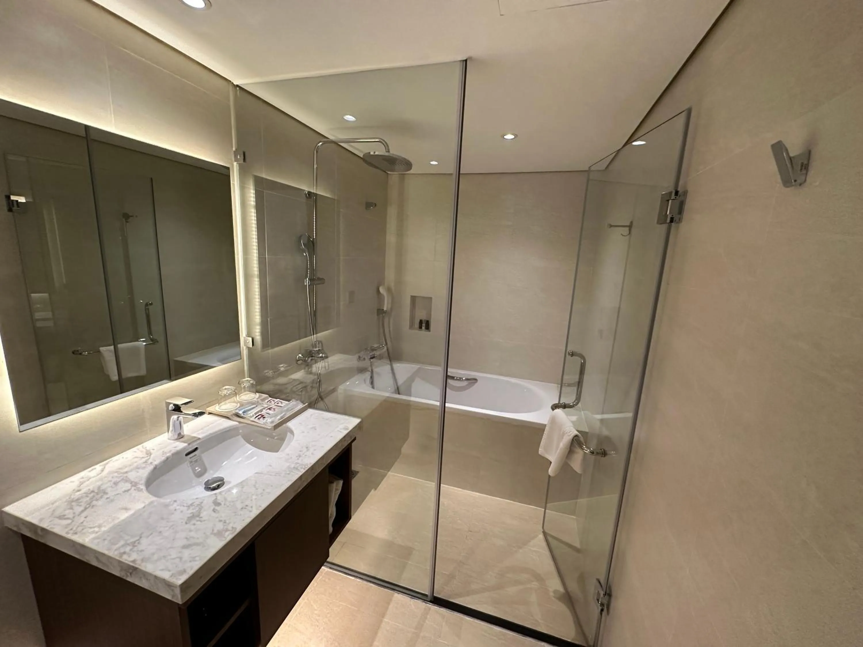 Bathroom in Hotel Yah Hanoi & Spa