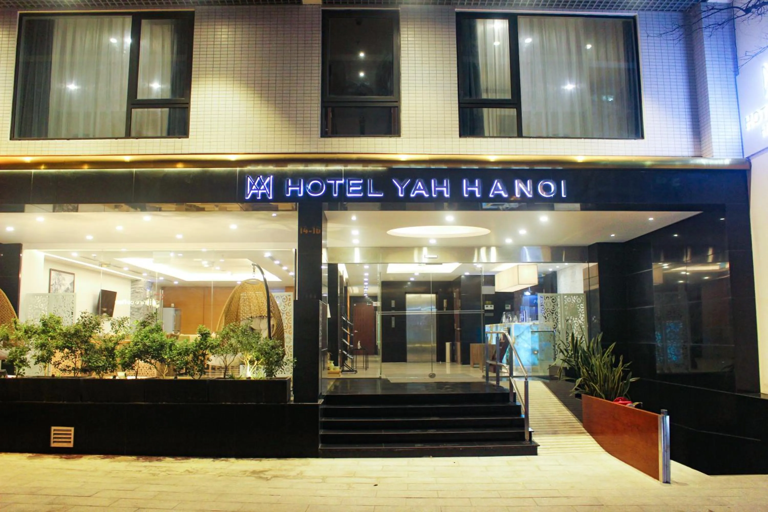 Property building in Hotel Yah Hanoi & Spa