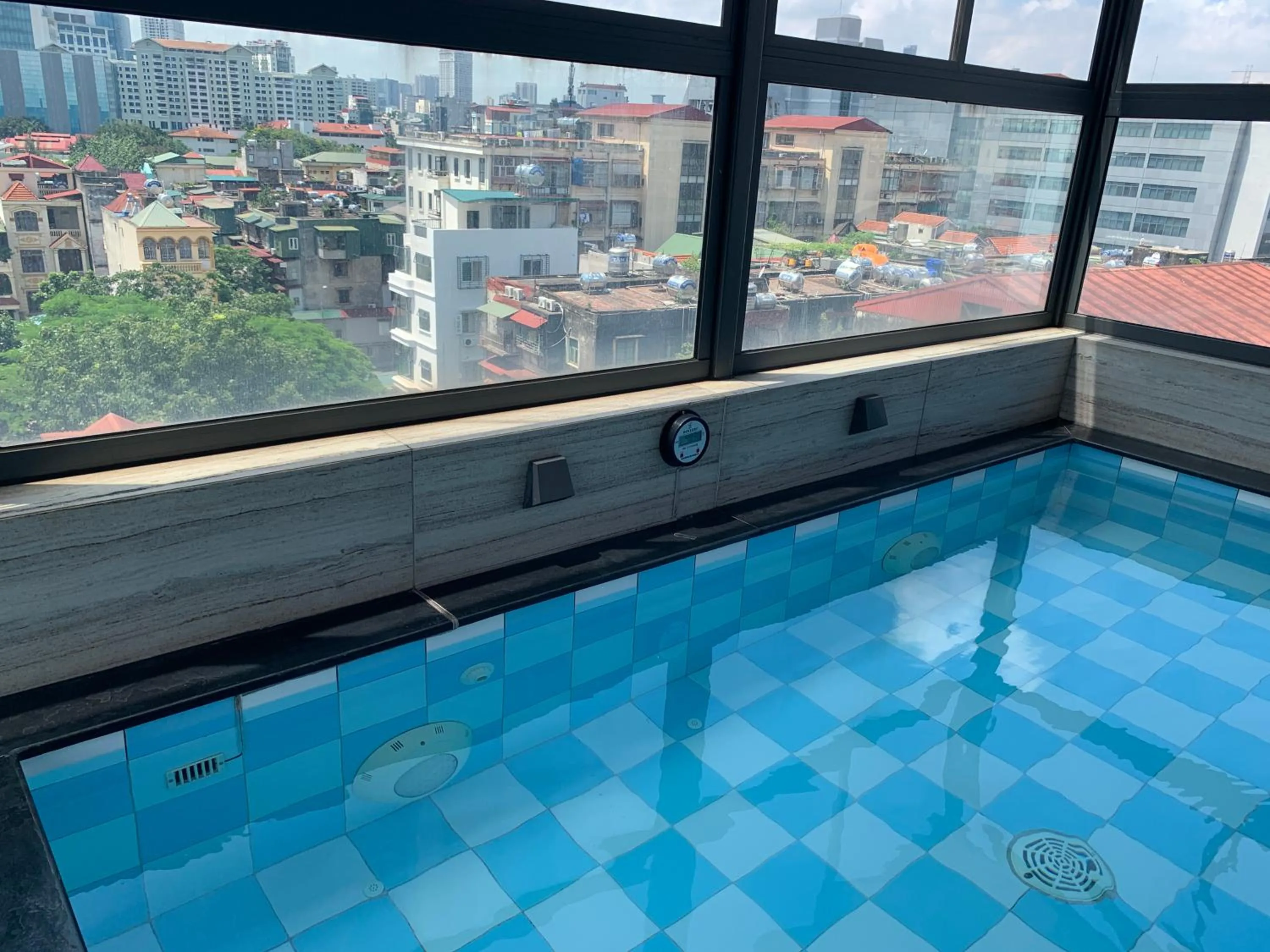 Public Bath in Hotel Yah Hanoi & Spa