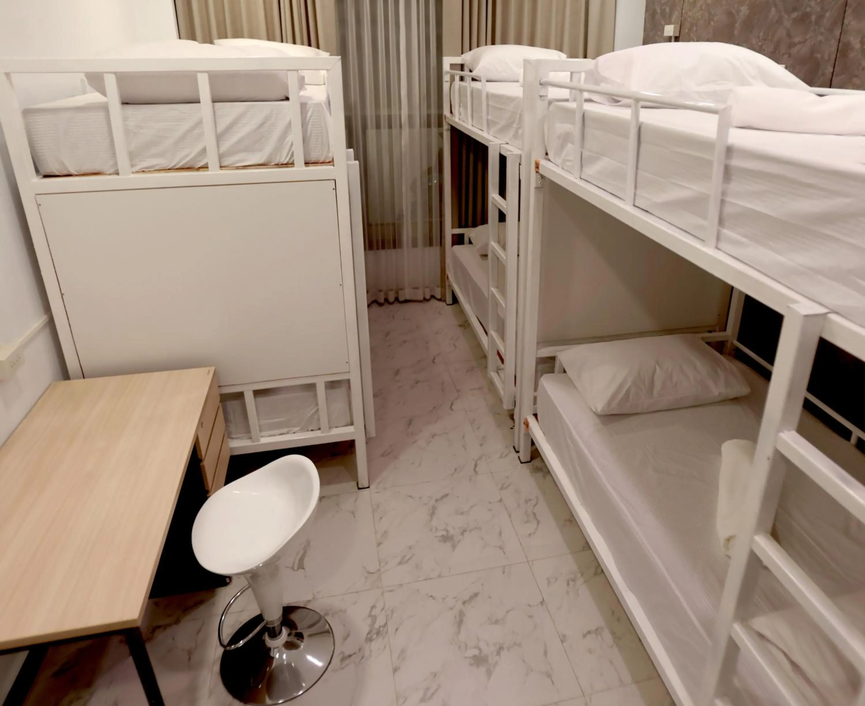 Bed in TarTar & Nay Hostel