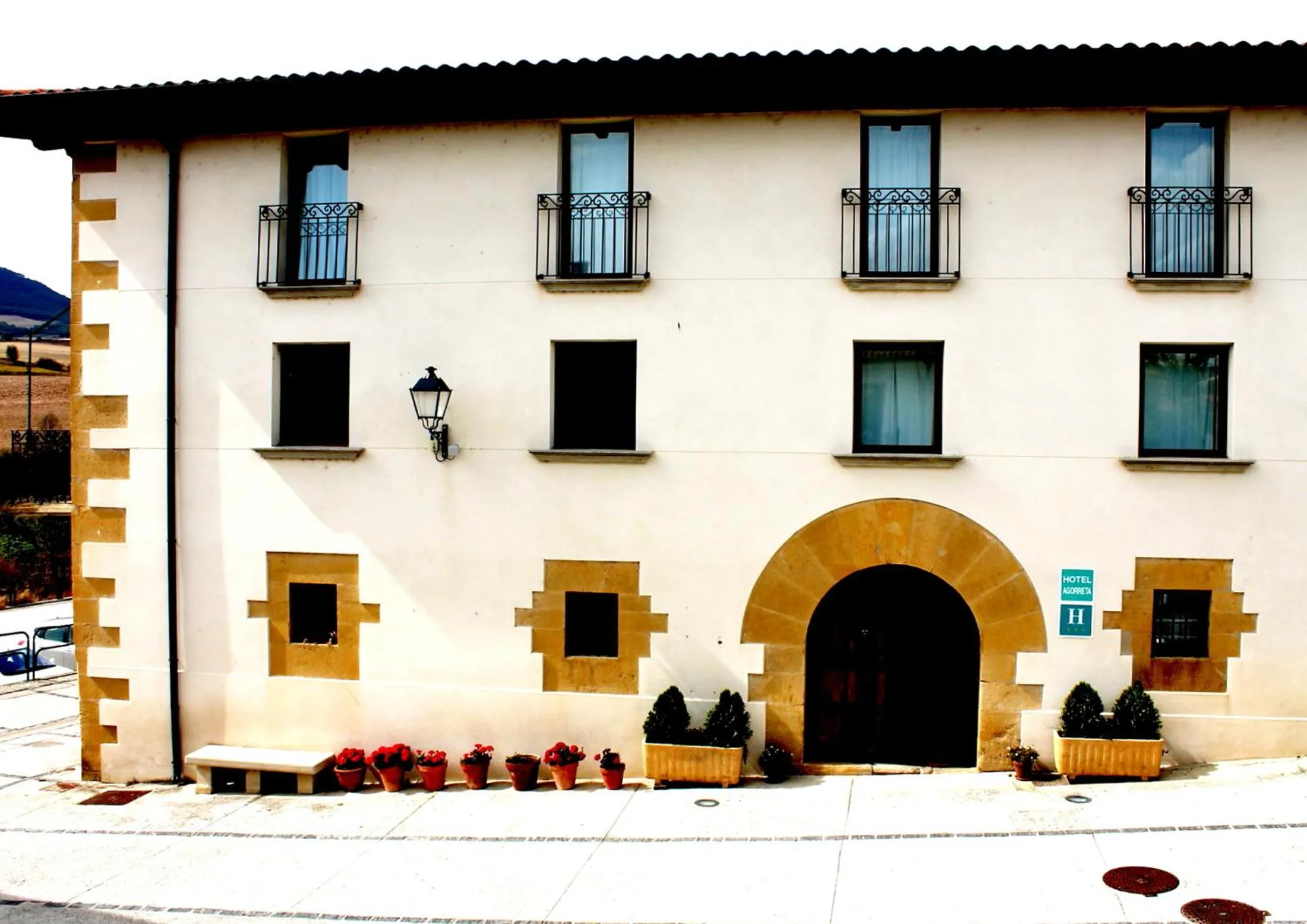 Facade/entrance in Hotel Agorreta