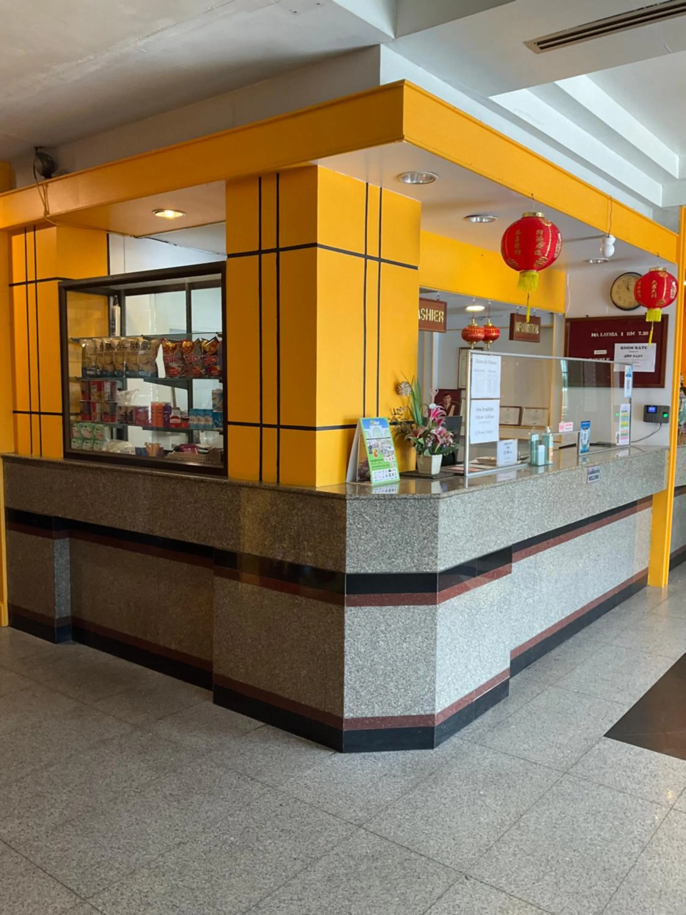 Lobby or reception in INTERTOWER HOTEL (SHA)