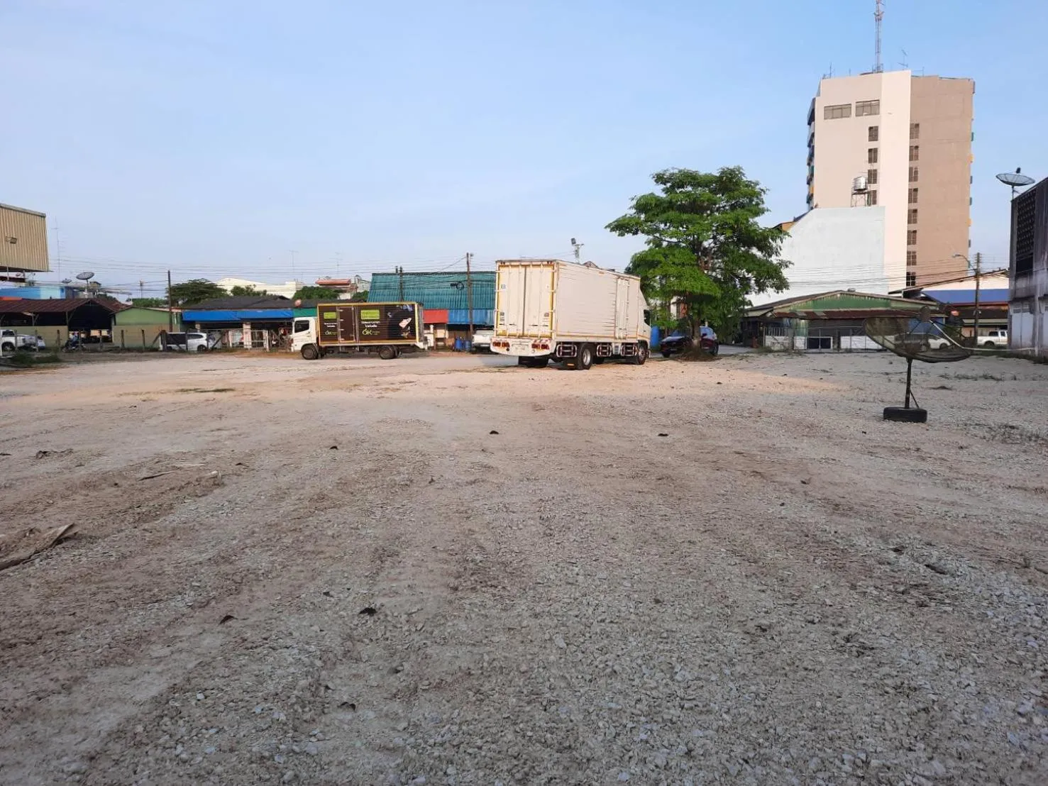 Parking in INTERTOWER HOTEL (SHA)