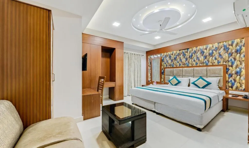 Bedroom, Bed in Pine Tree Boutique Hotel