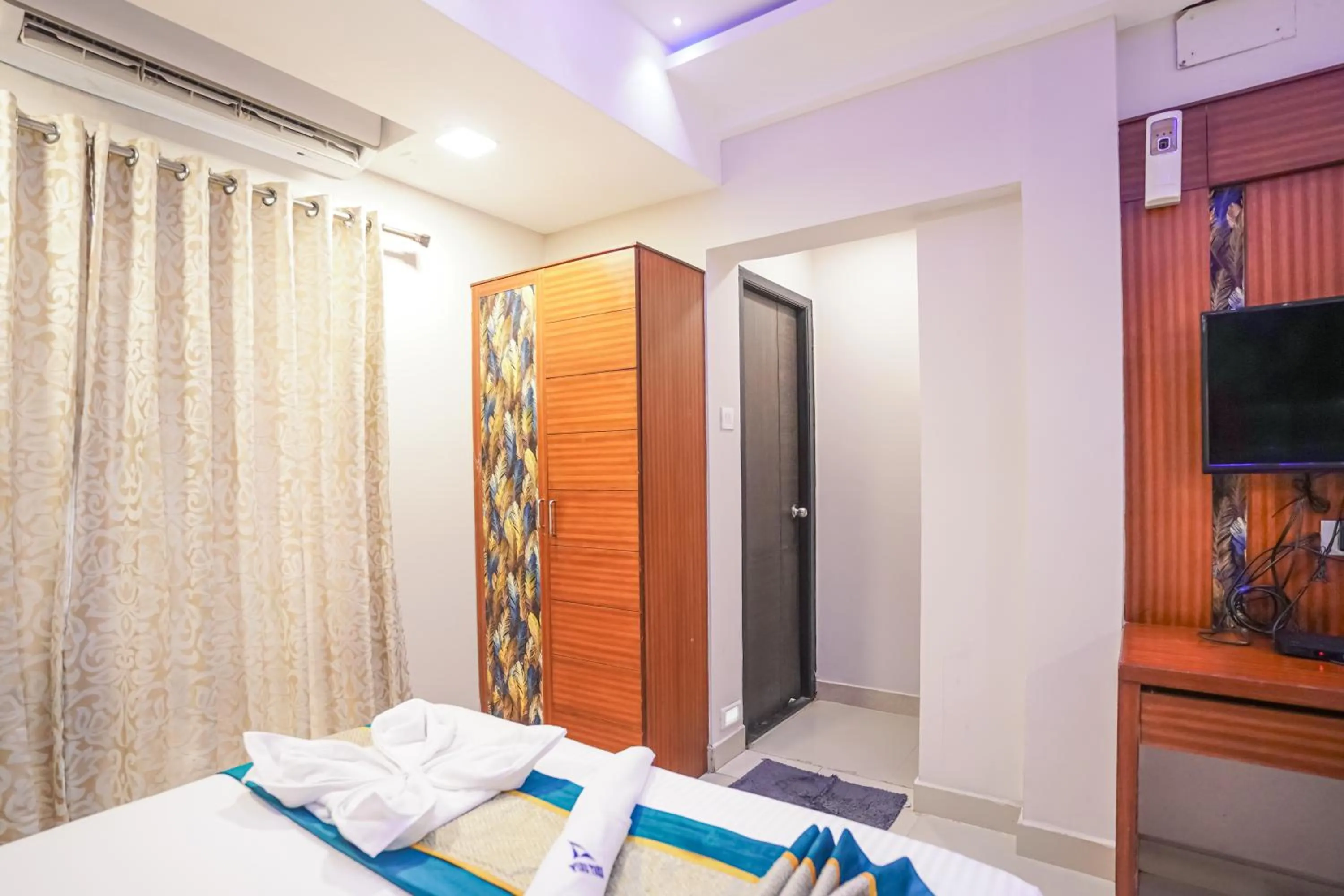 Bed in Pine Tree Boutique Hotel