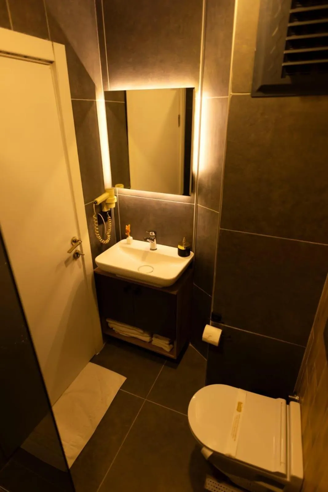 Toilet in işbilir hotel